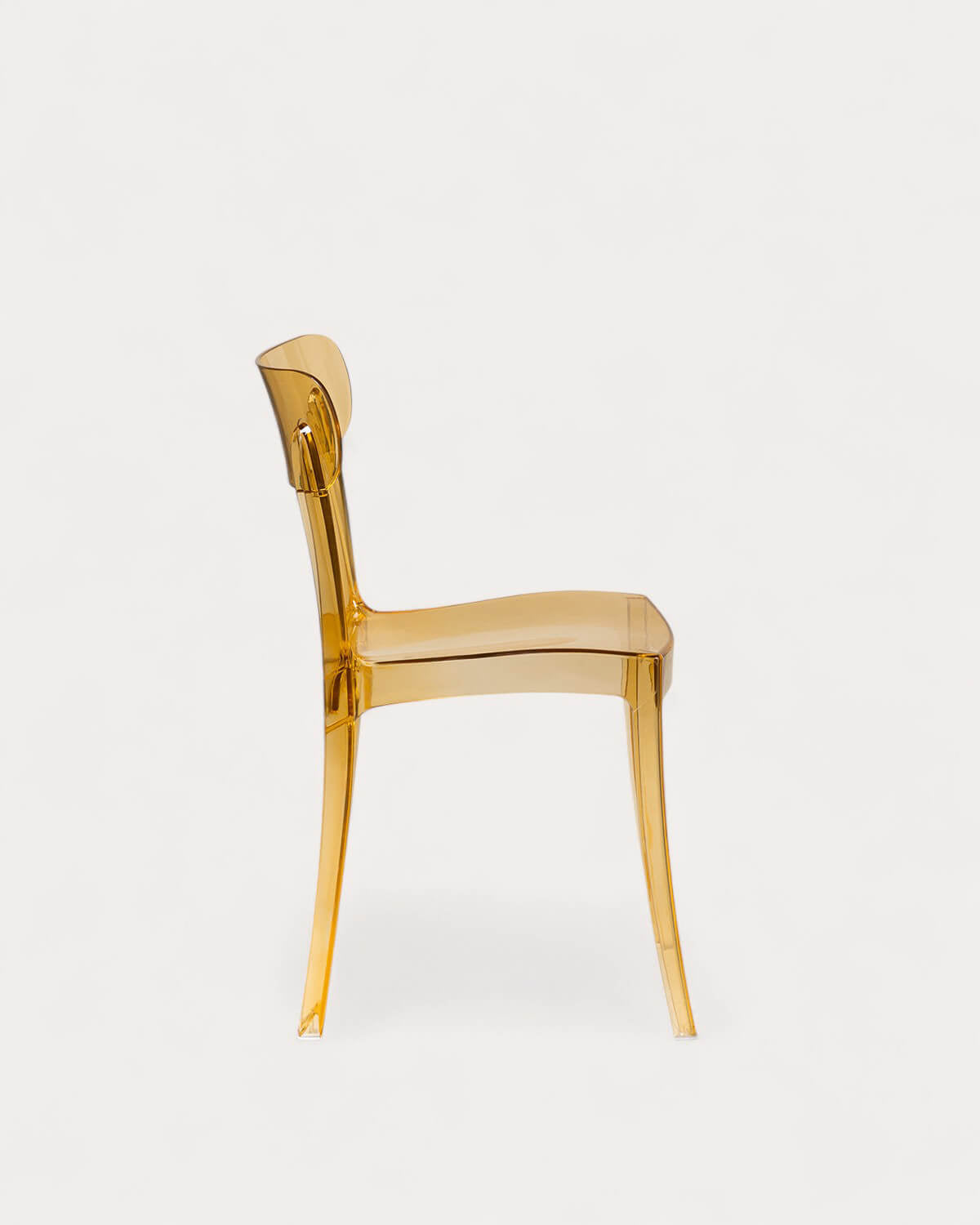 Arlet polycarbonate dining chair