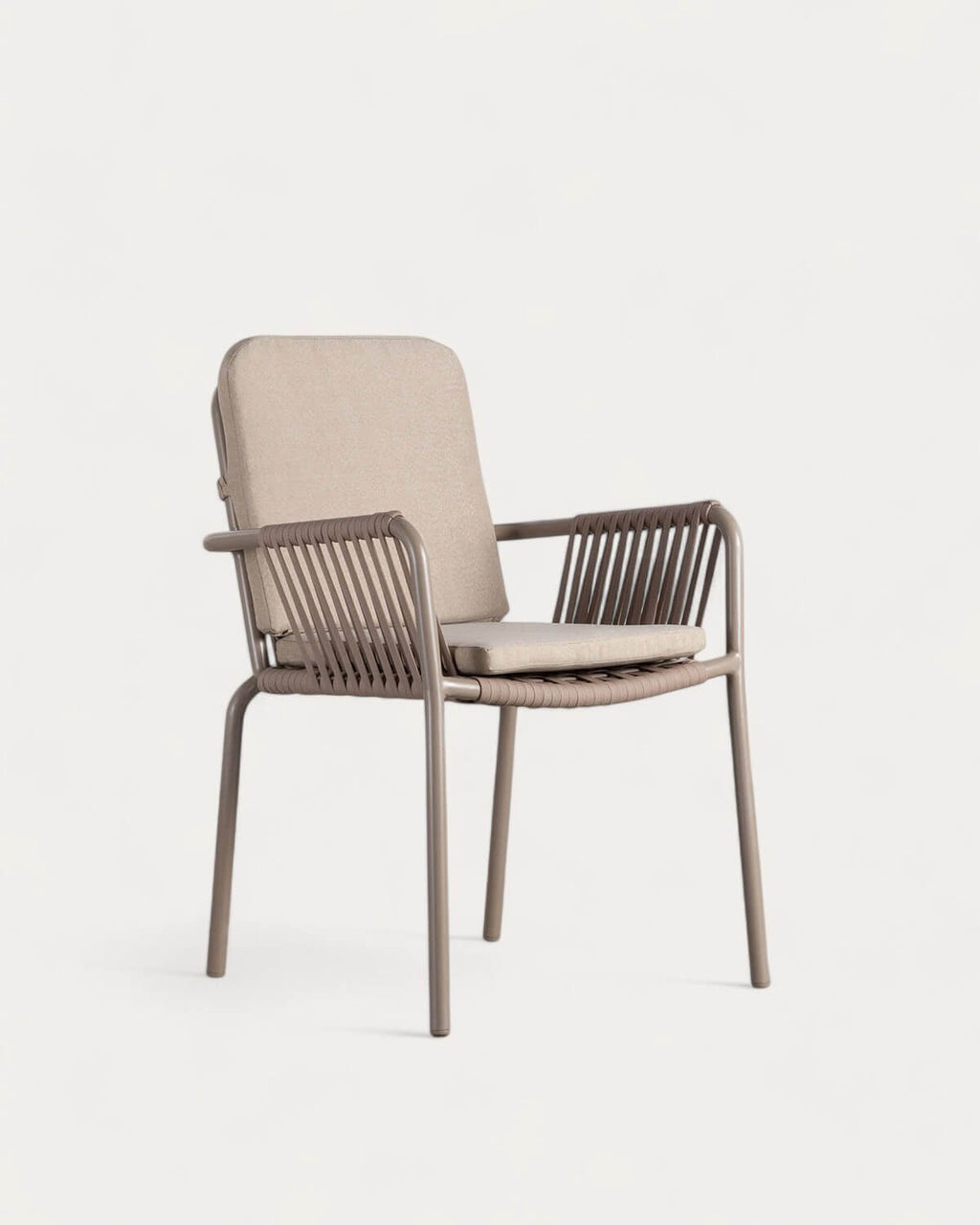 Drian aluminum and rope outdoor chair