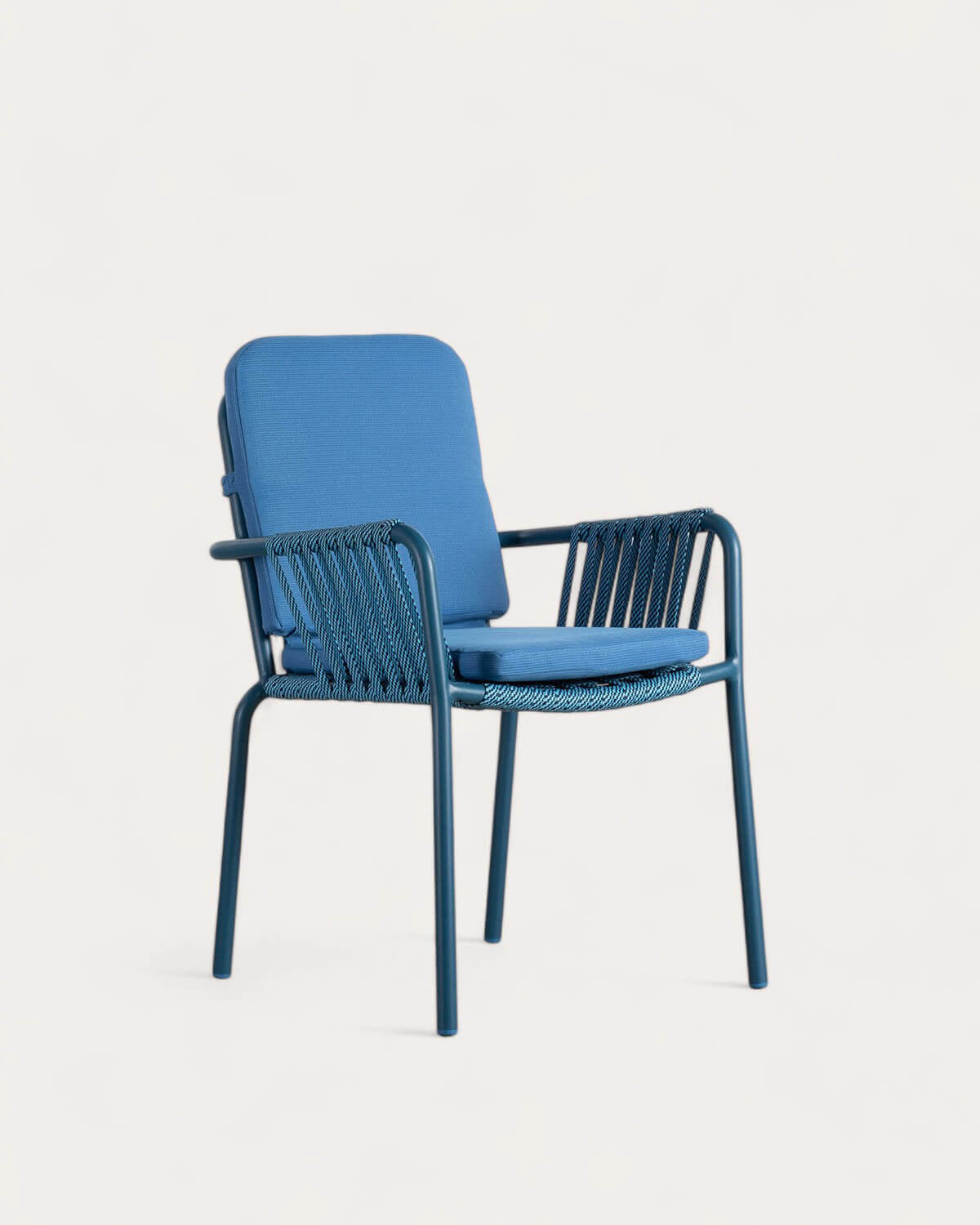 Drian aluminum and rope outdoor chair