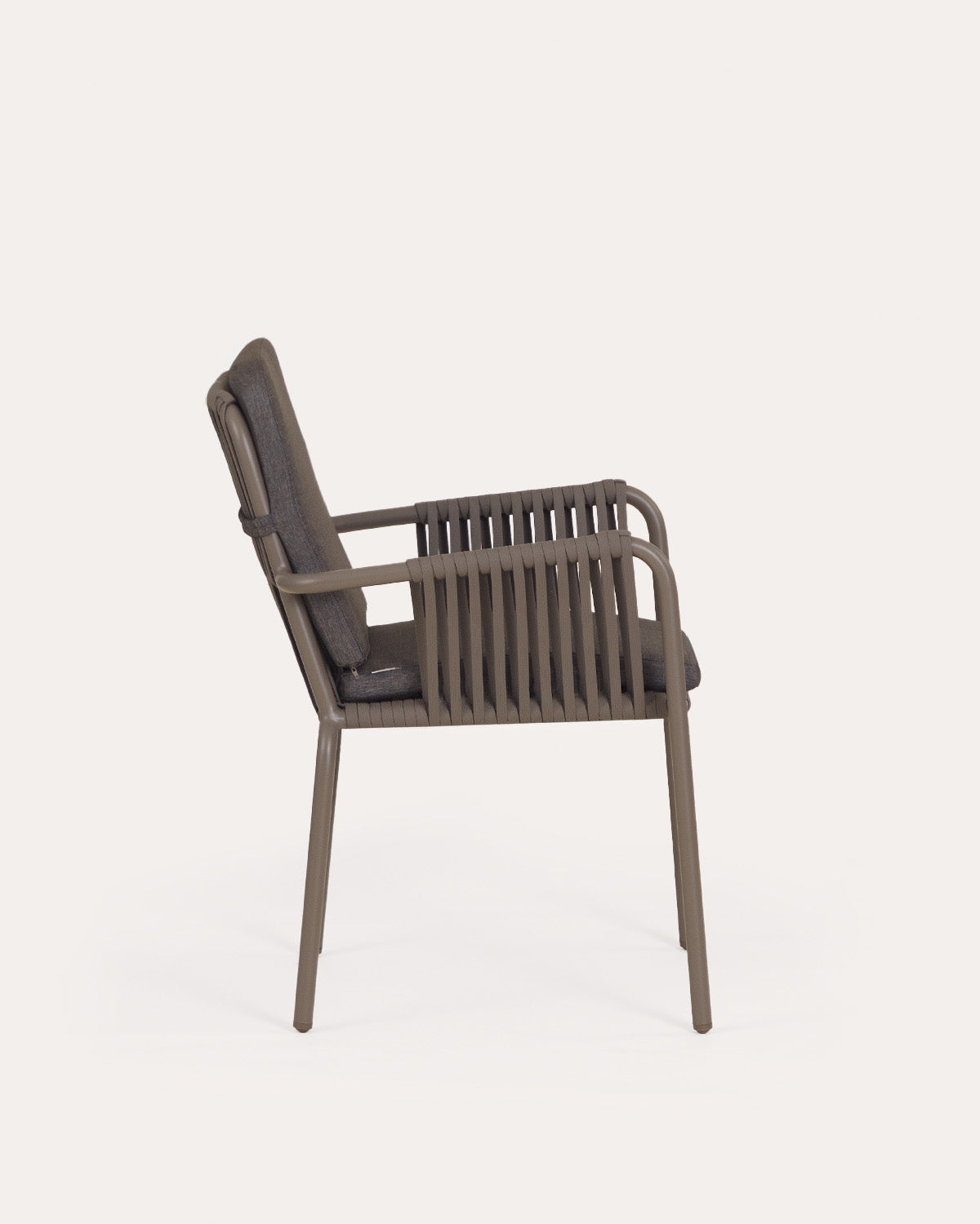 Drian aluminum and rope outdoor chair