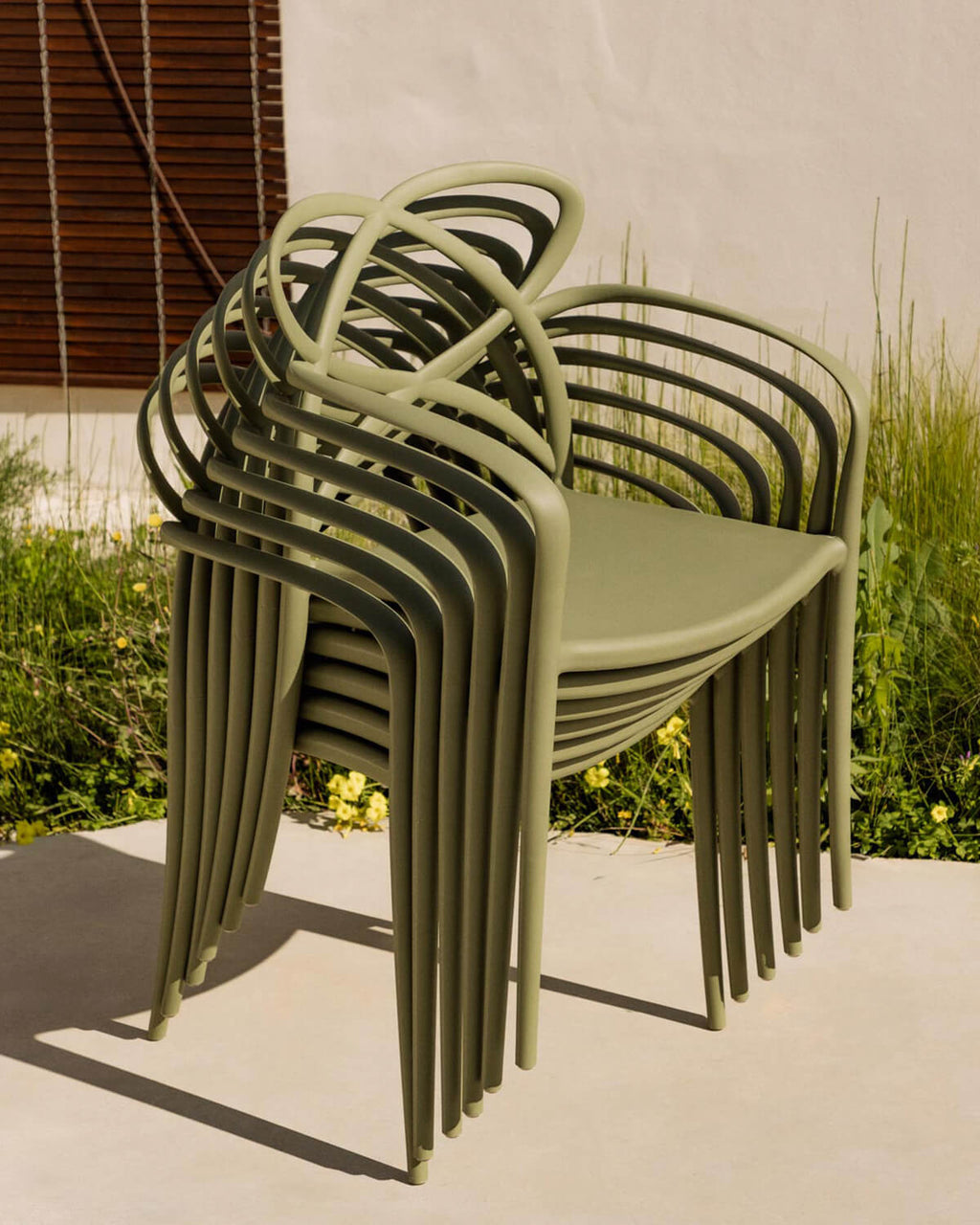 Cielo Outdoor Polypropylene Chair with Armrests