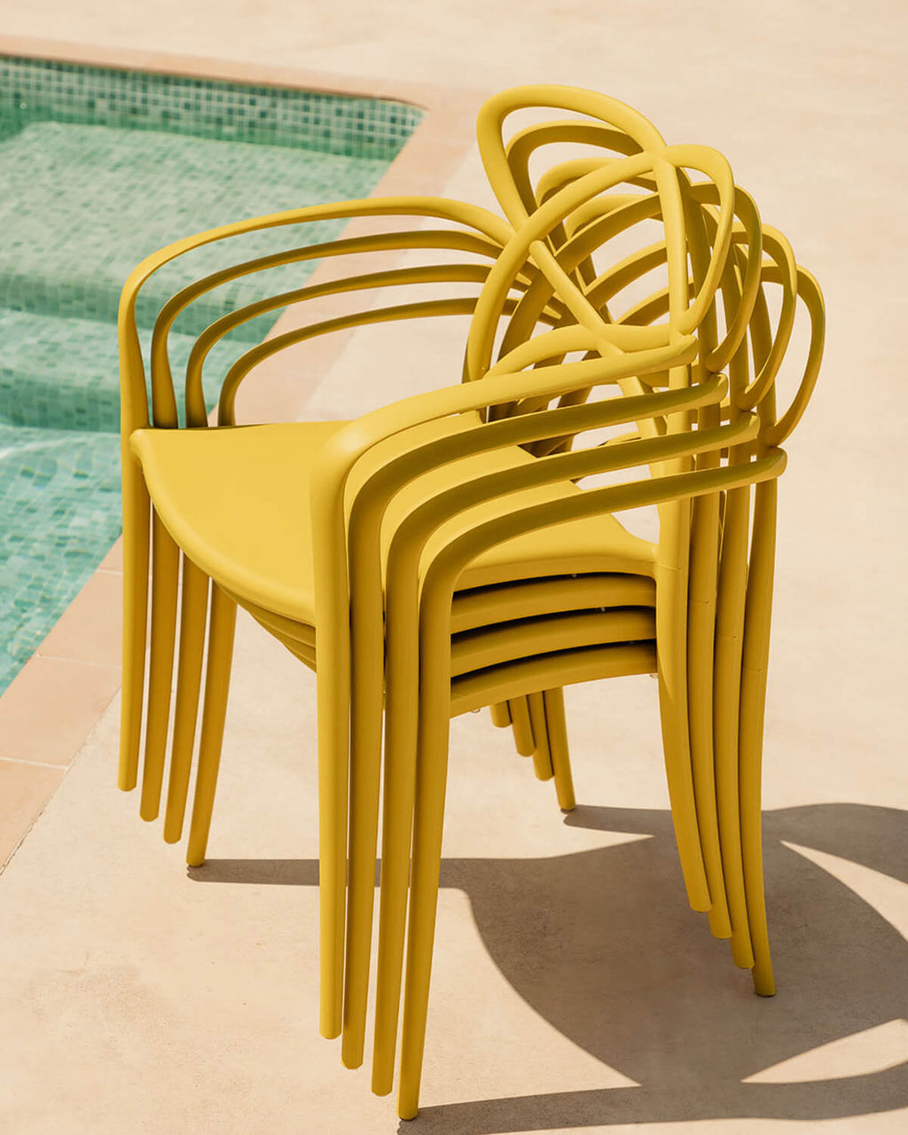 Cielo Outdoor Polypropylene Chair with Armrests