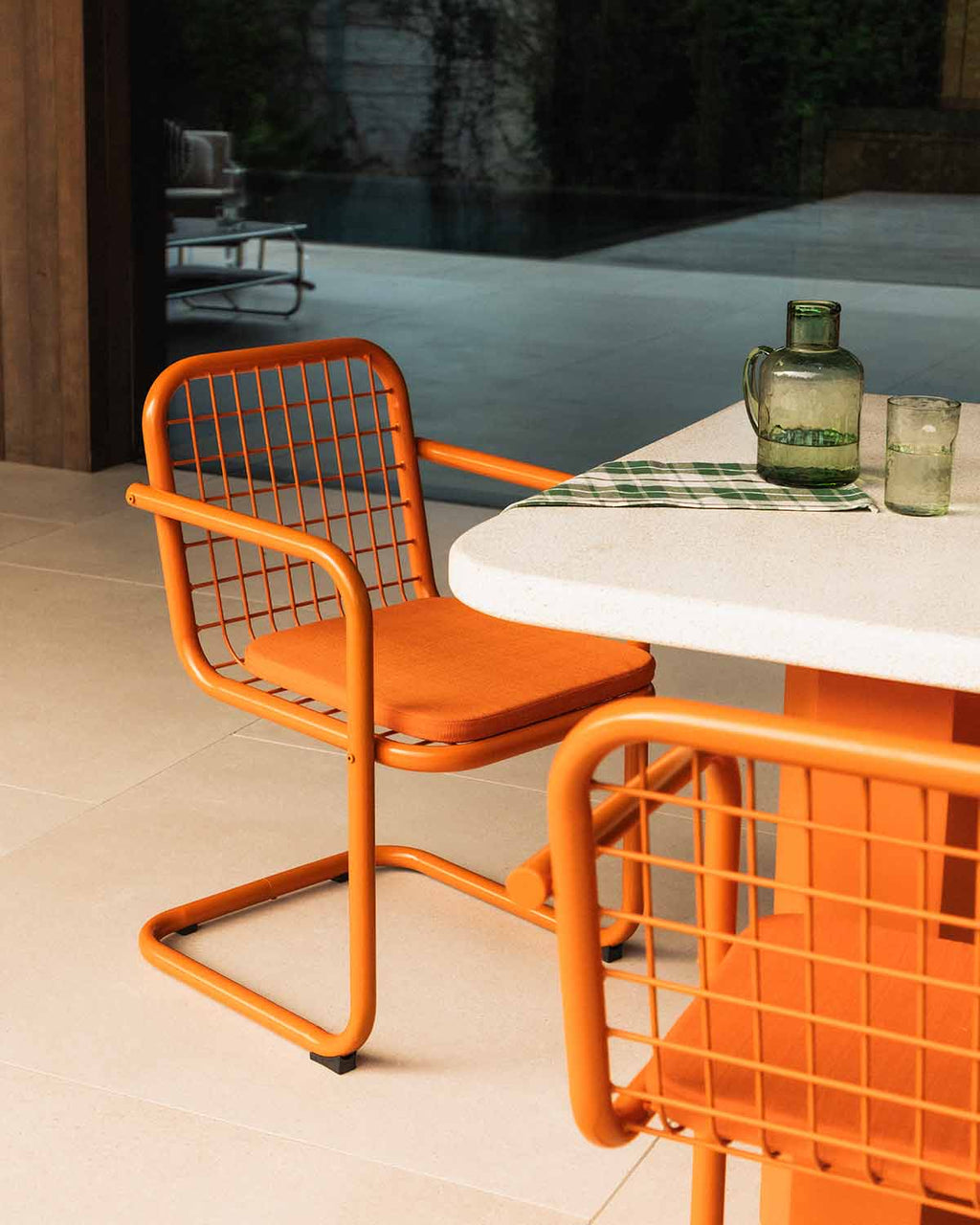 Biaritz outdoor chair with metal armrests