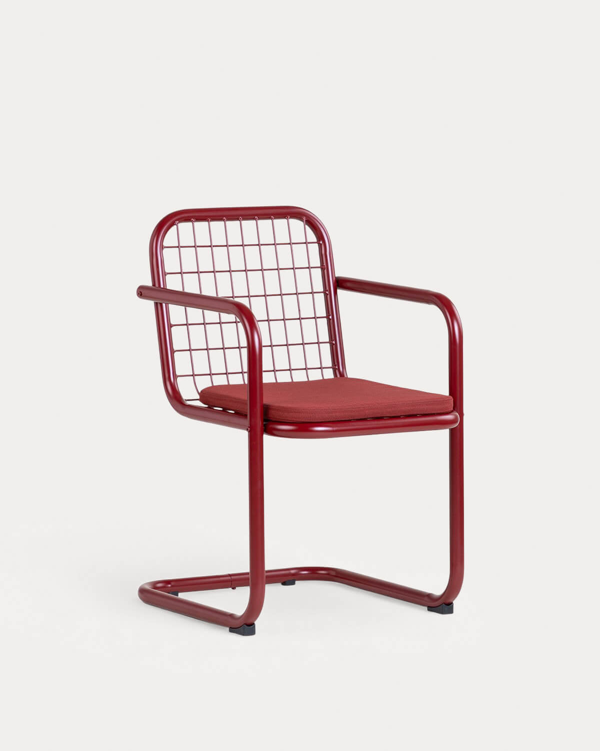 Biaritz outdoor chair with metal armrests
