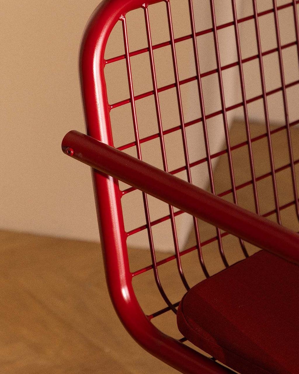 Biaritz dining chair with metal armrests