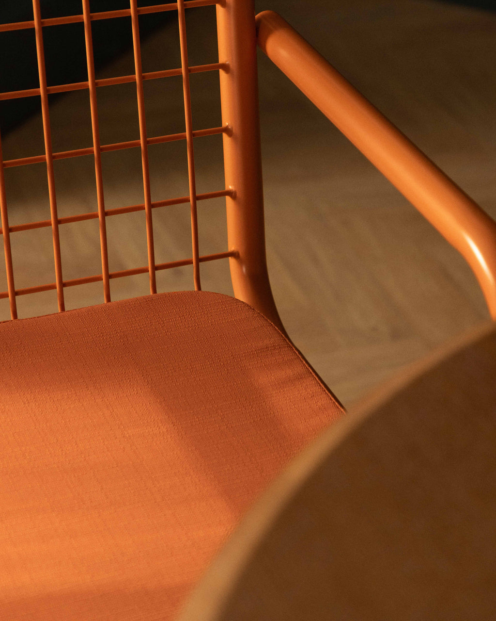 Biaritz dining chair with metal armrests