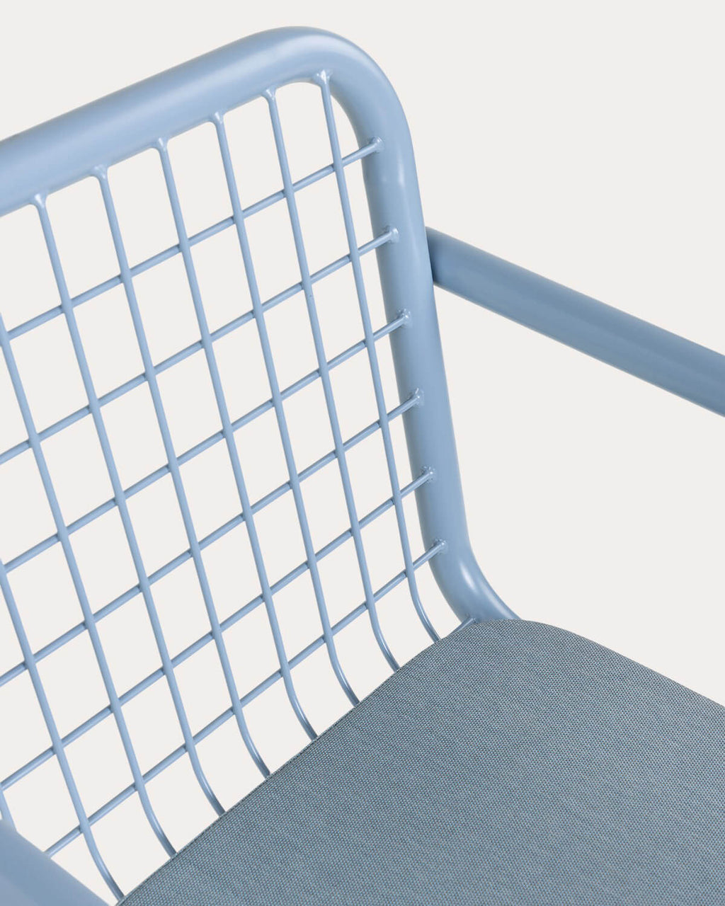 Biaritz dining chair with metal armrests
