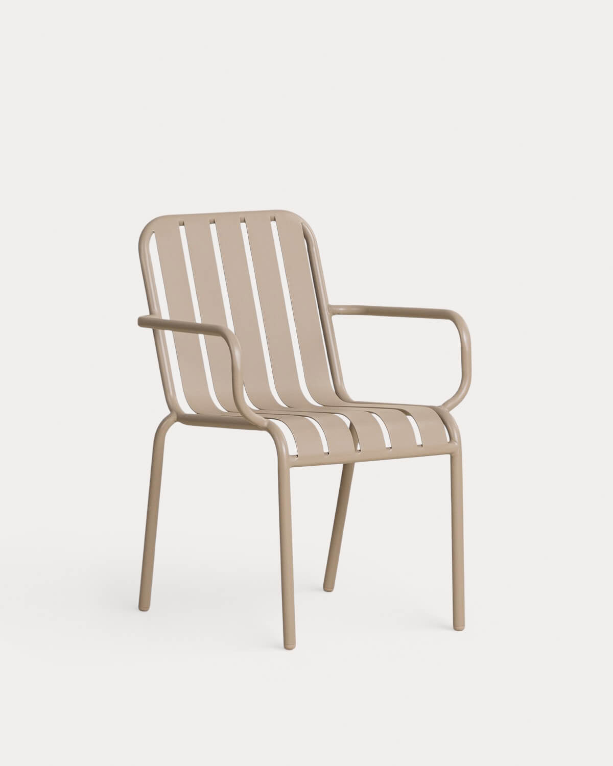 Tavo outdoor chair with metal armrests
