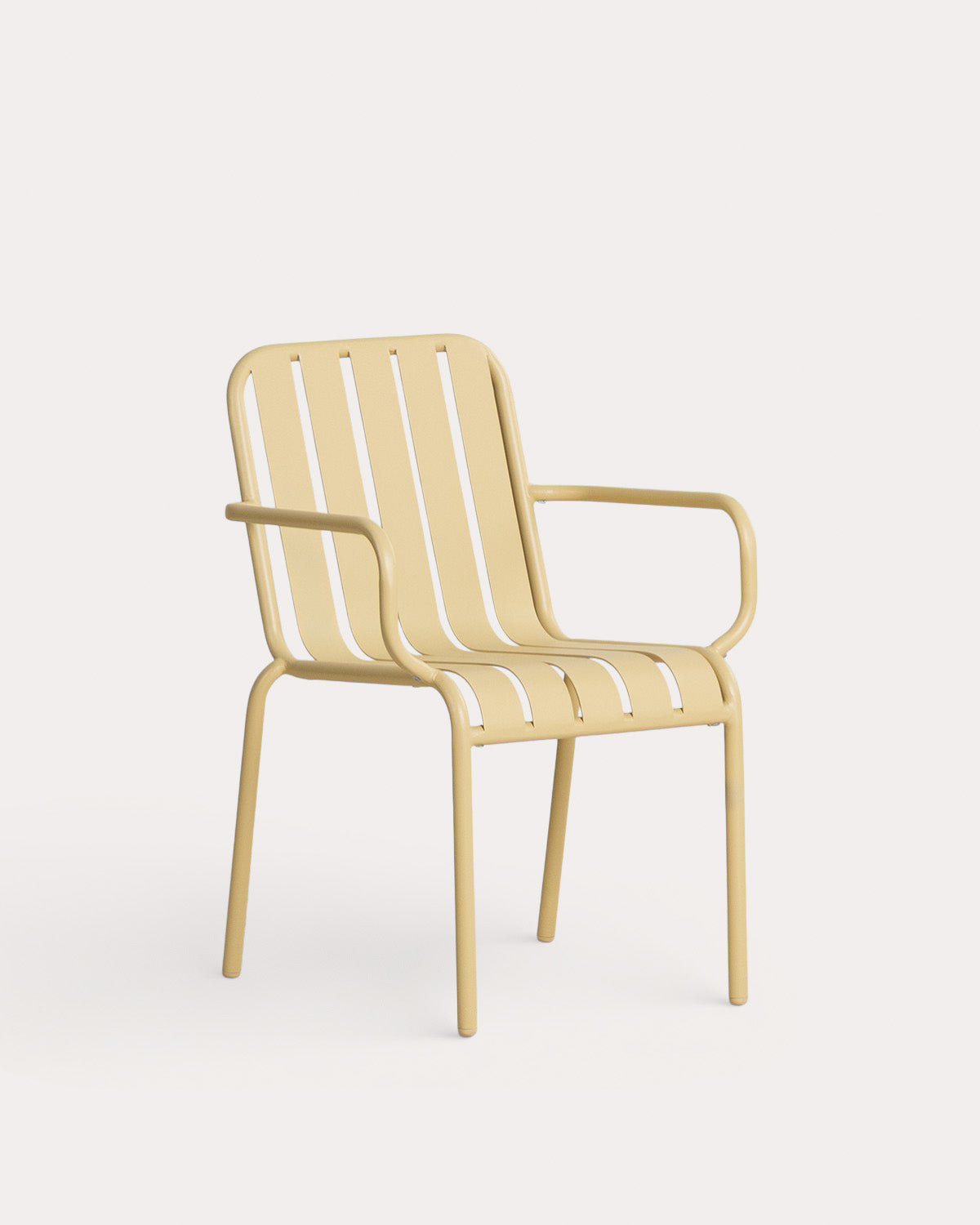 Tavo outdoor chair with metal armrests