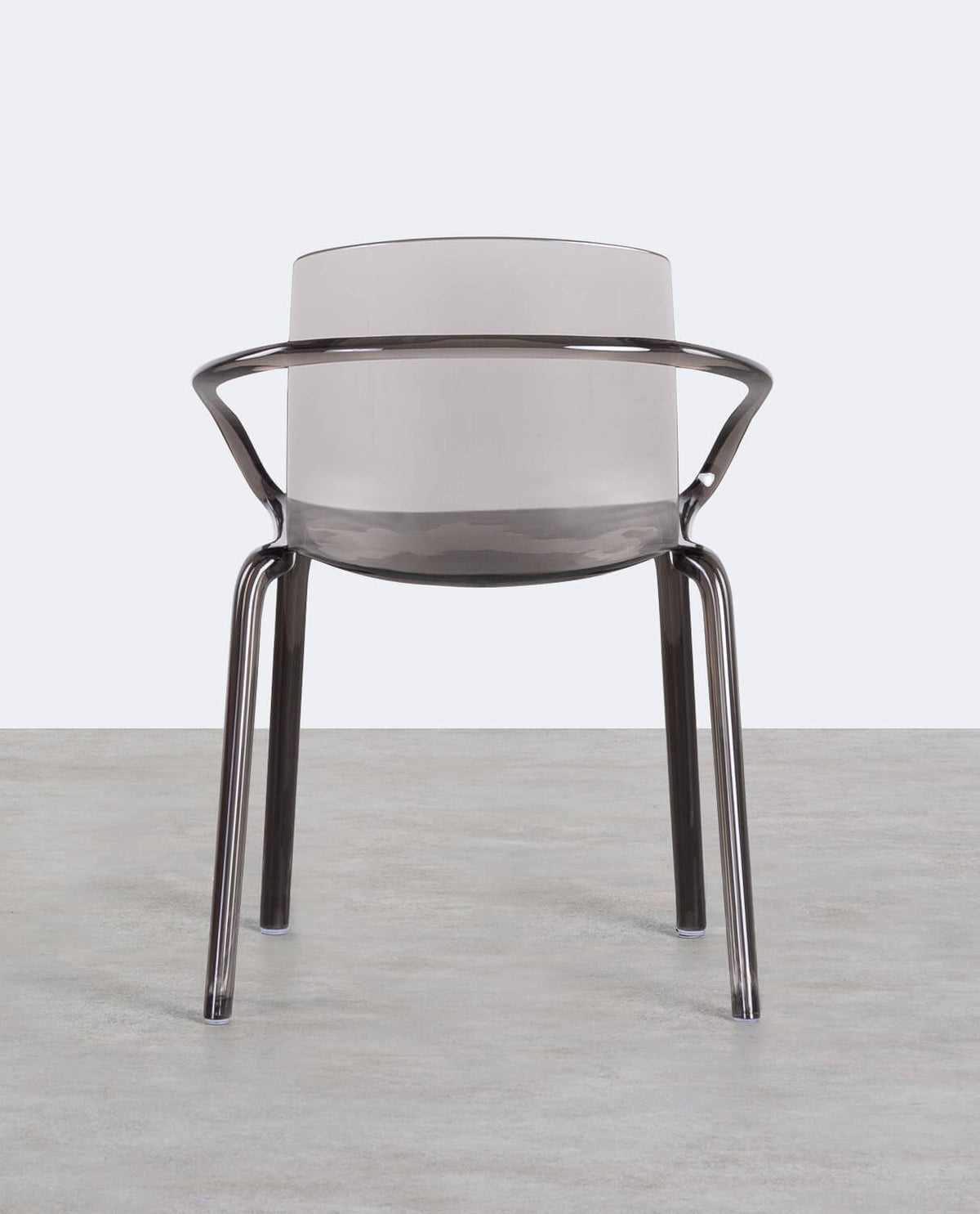 Zuera outdoor chair with polycarbonate armrests