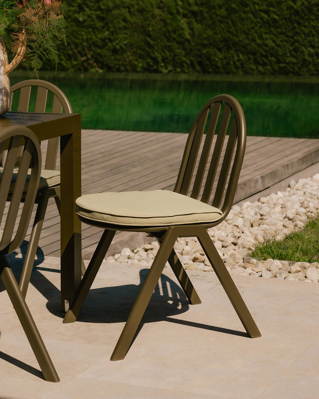 Llibet aluminum and fabric outdoor chair