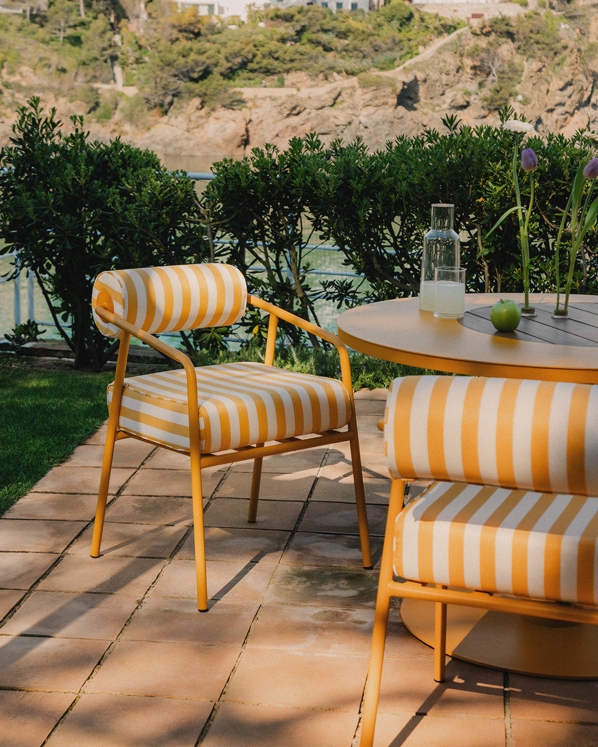 Mitha metal and fabric outdoor chair