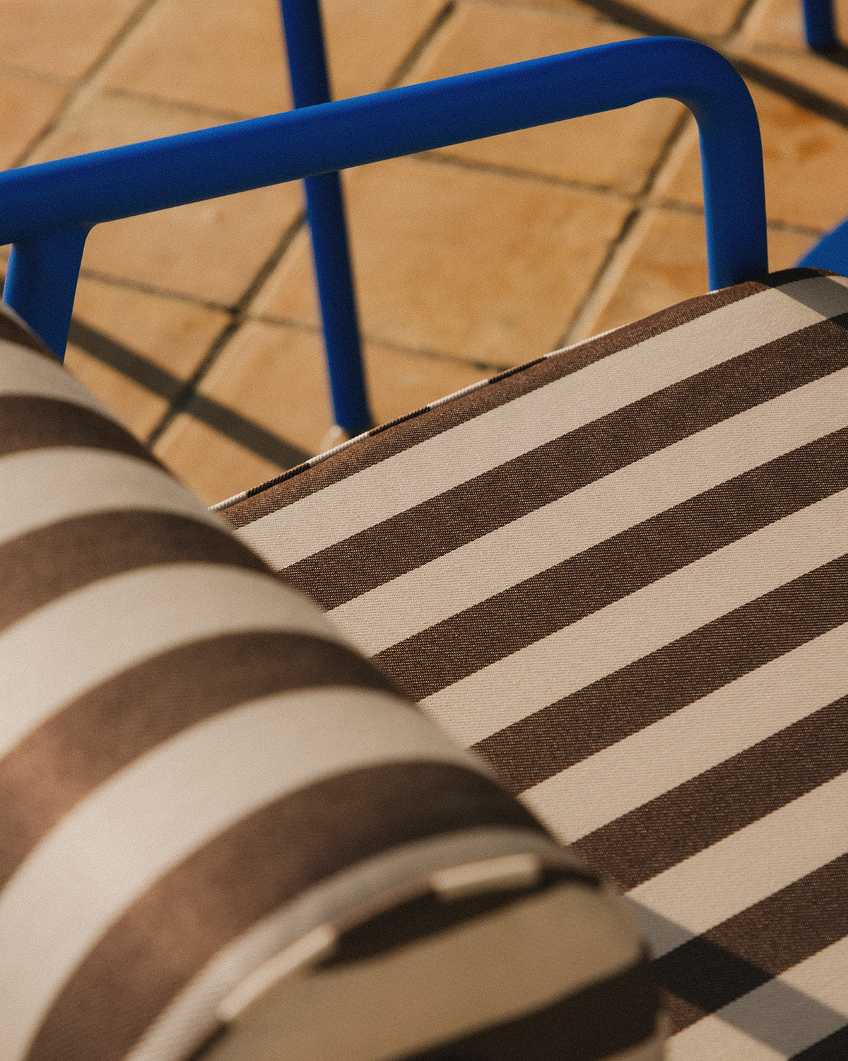 Mitha metal and fabric outdoor chair