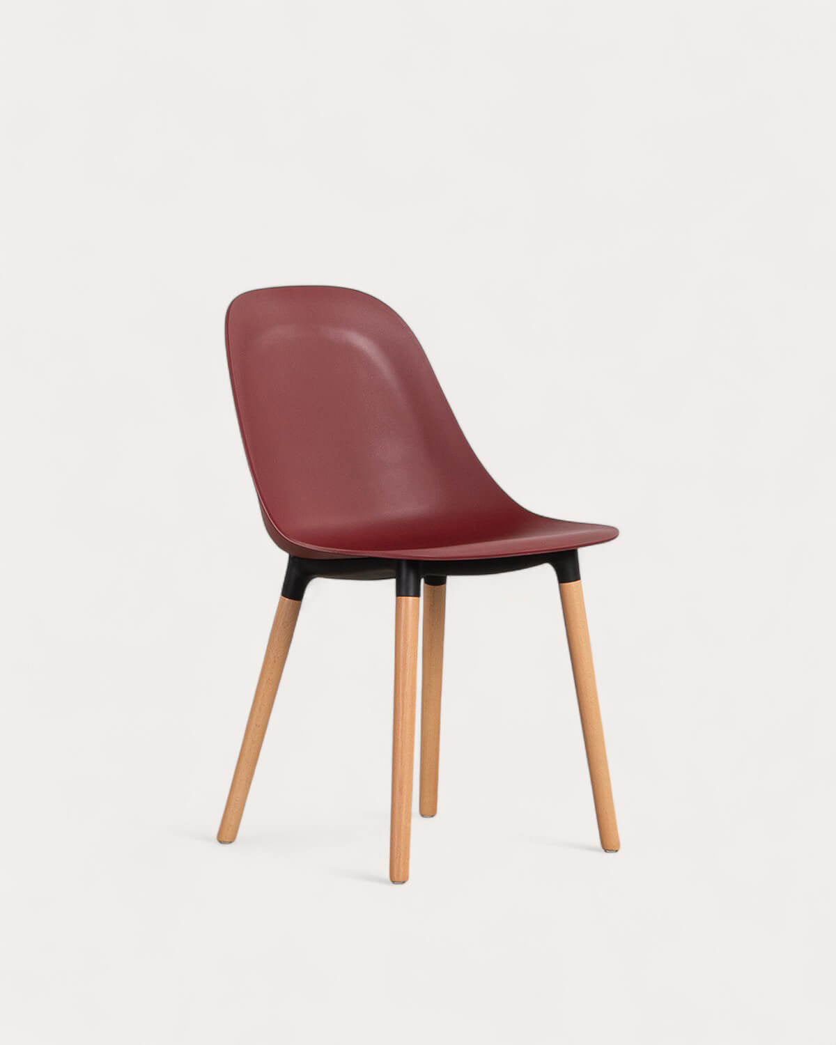 Reine outdoor chair in polypropylene and wood