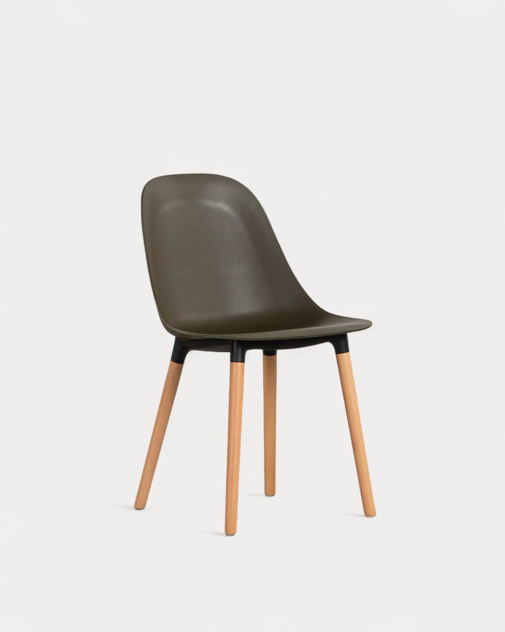 Reine outdoor chair in polypropylene and wood
