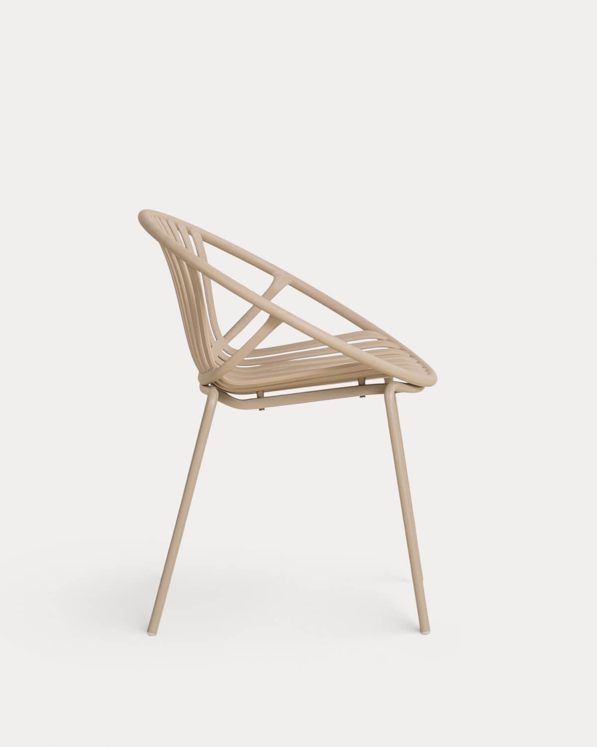 Anier polypropylene and metal outdoor chair