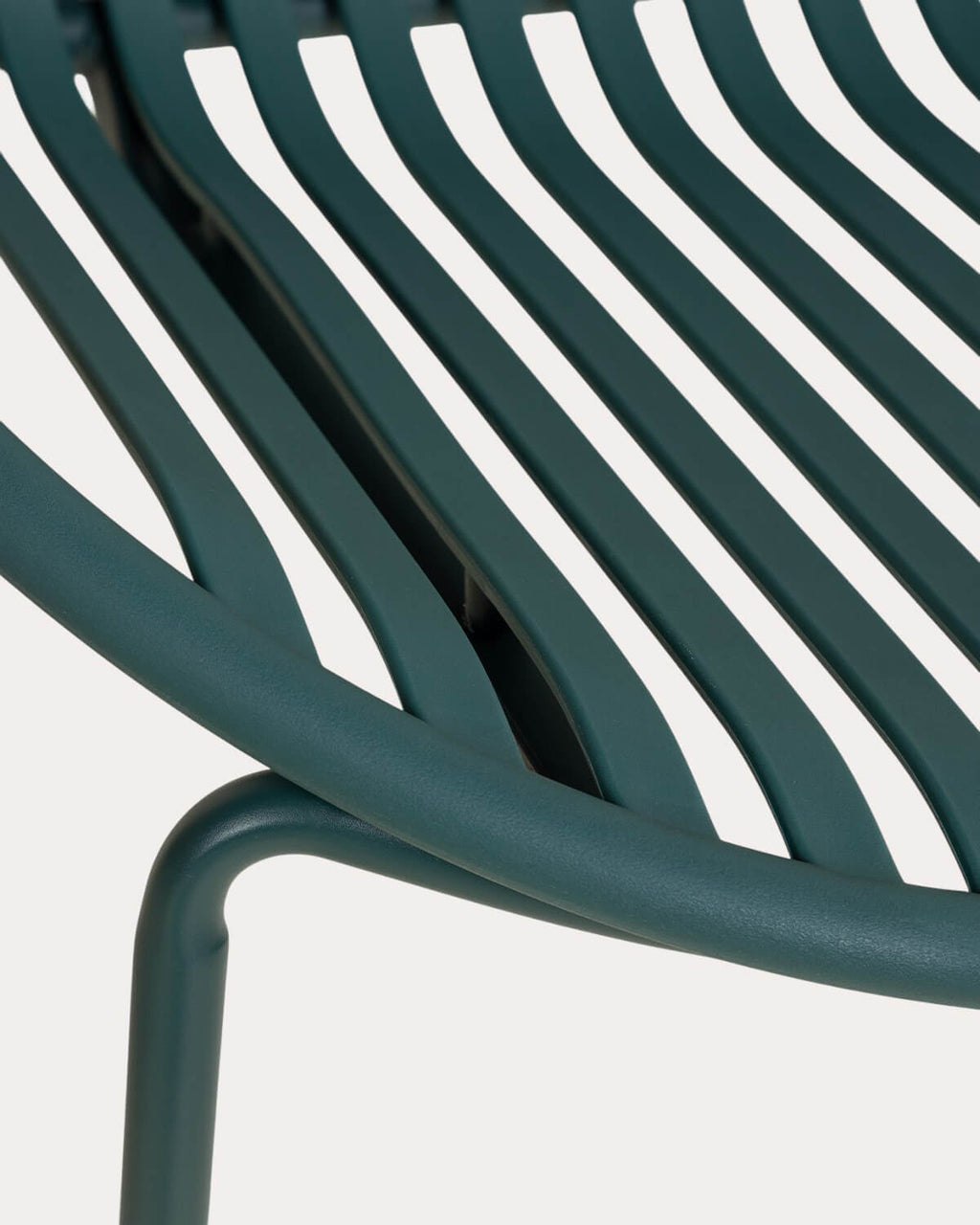Anier polypropylene and metal outdoor chair