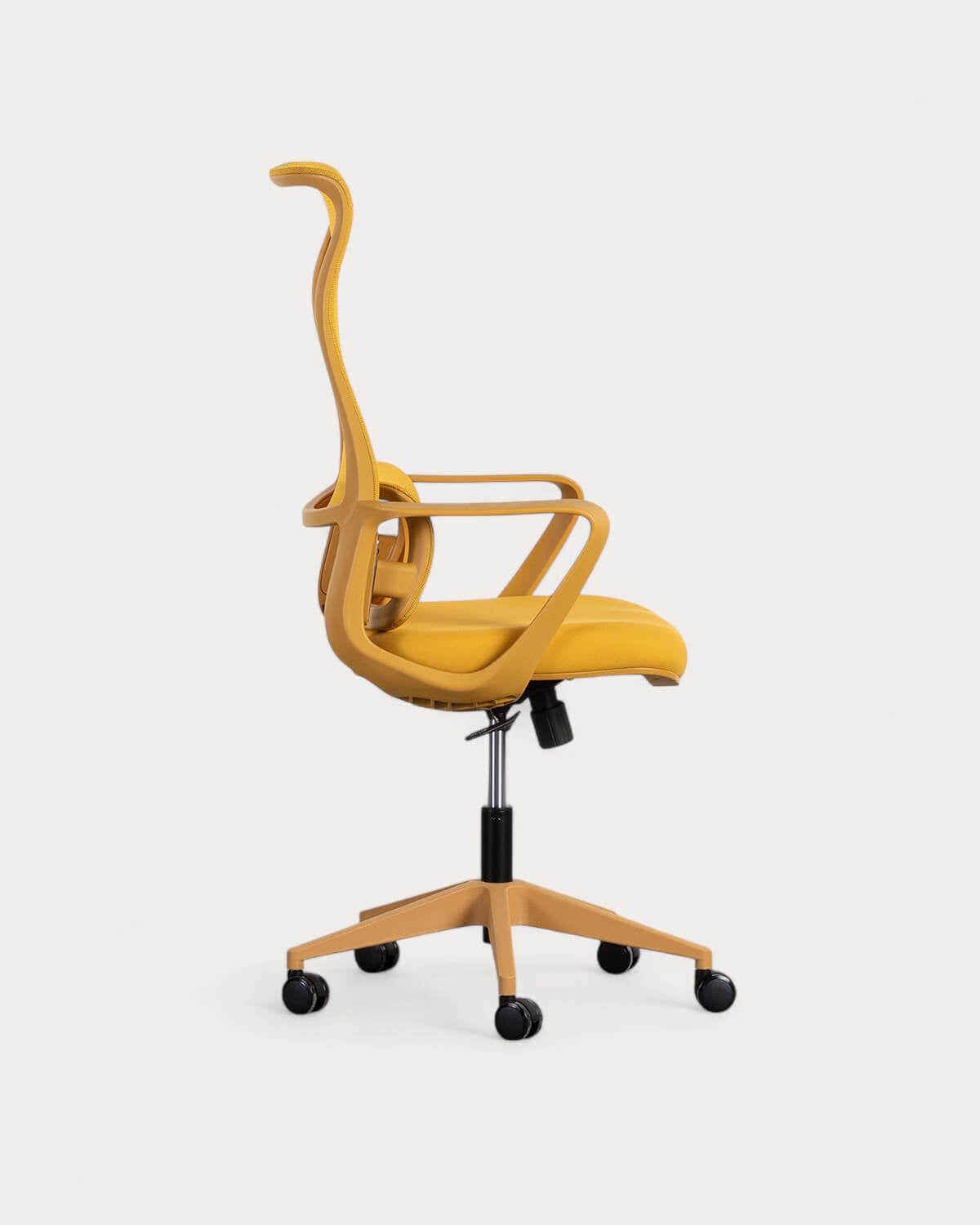 Adjustable office chair with armrests Hedara