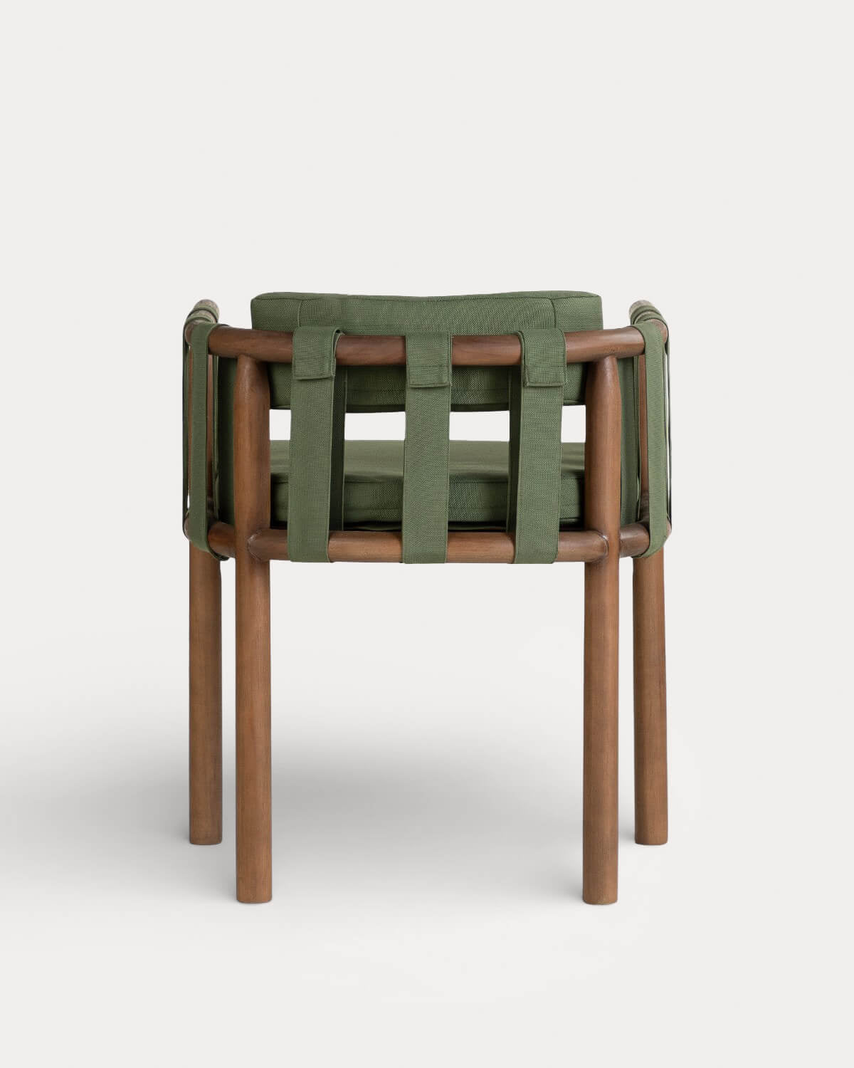 Dining chair with armrests in eucalyptus wood and Edvard fabric