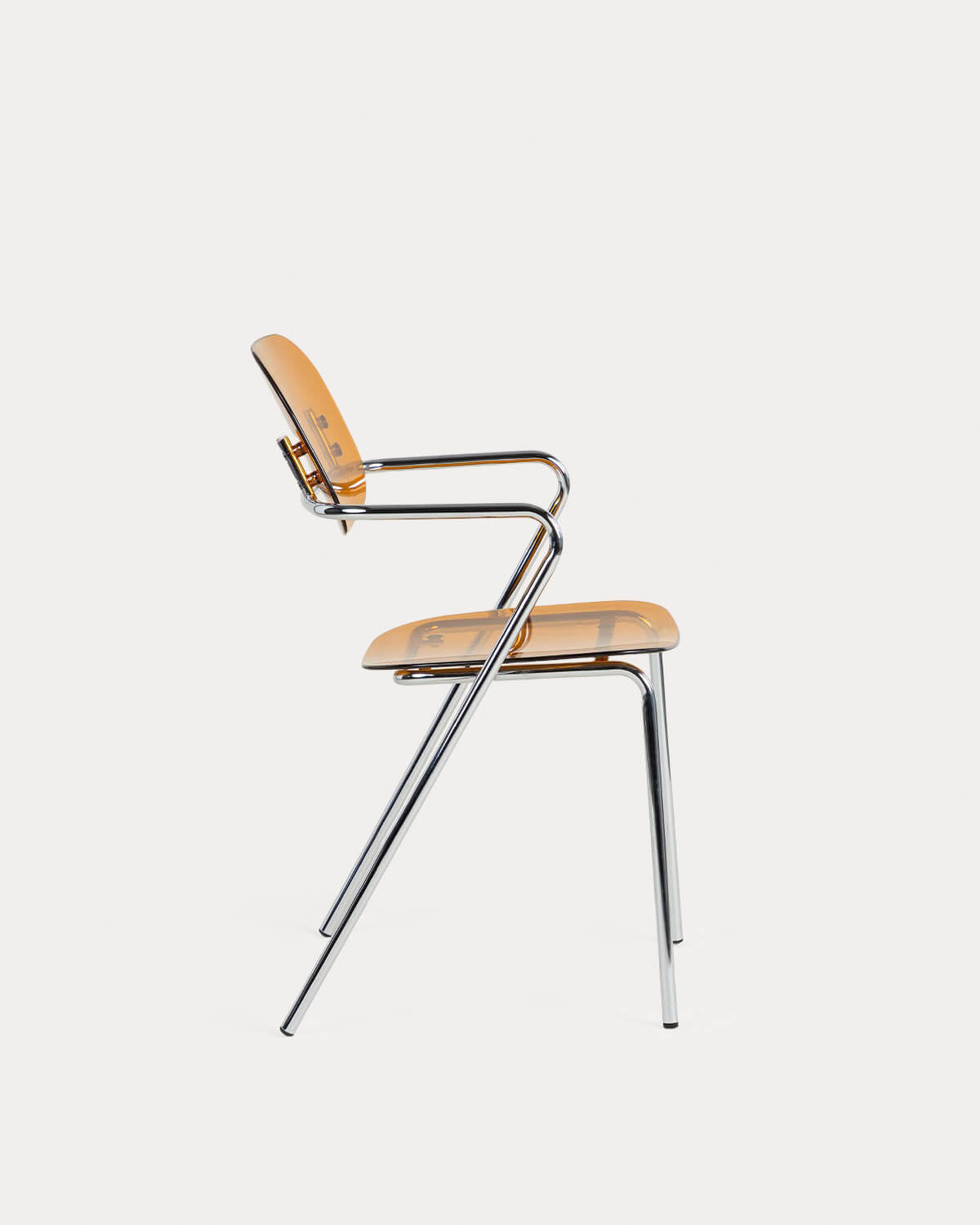 Dining chair with armrests in polyethylene and metal Pinha