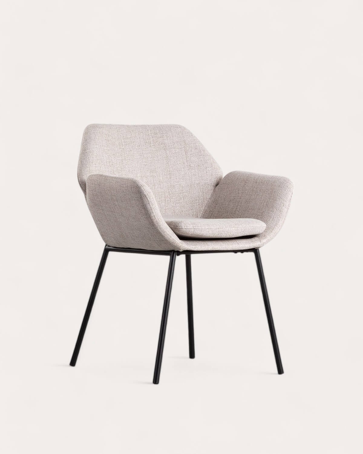 Metal dining chair with armrests and Eider fabric