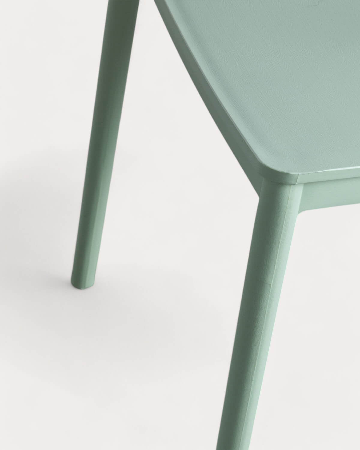 Sunty polypropylene dining chair