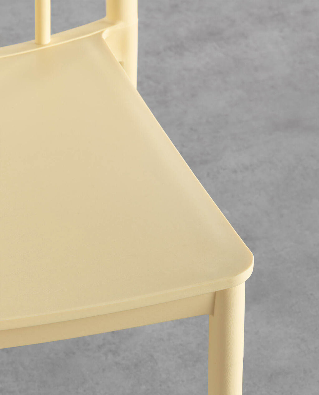 Sunty polypropylene dining chair