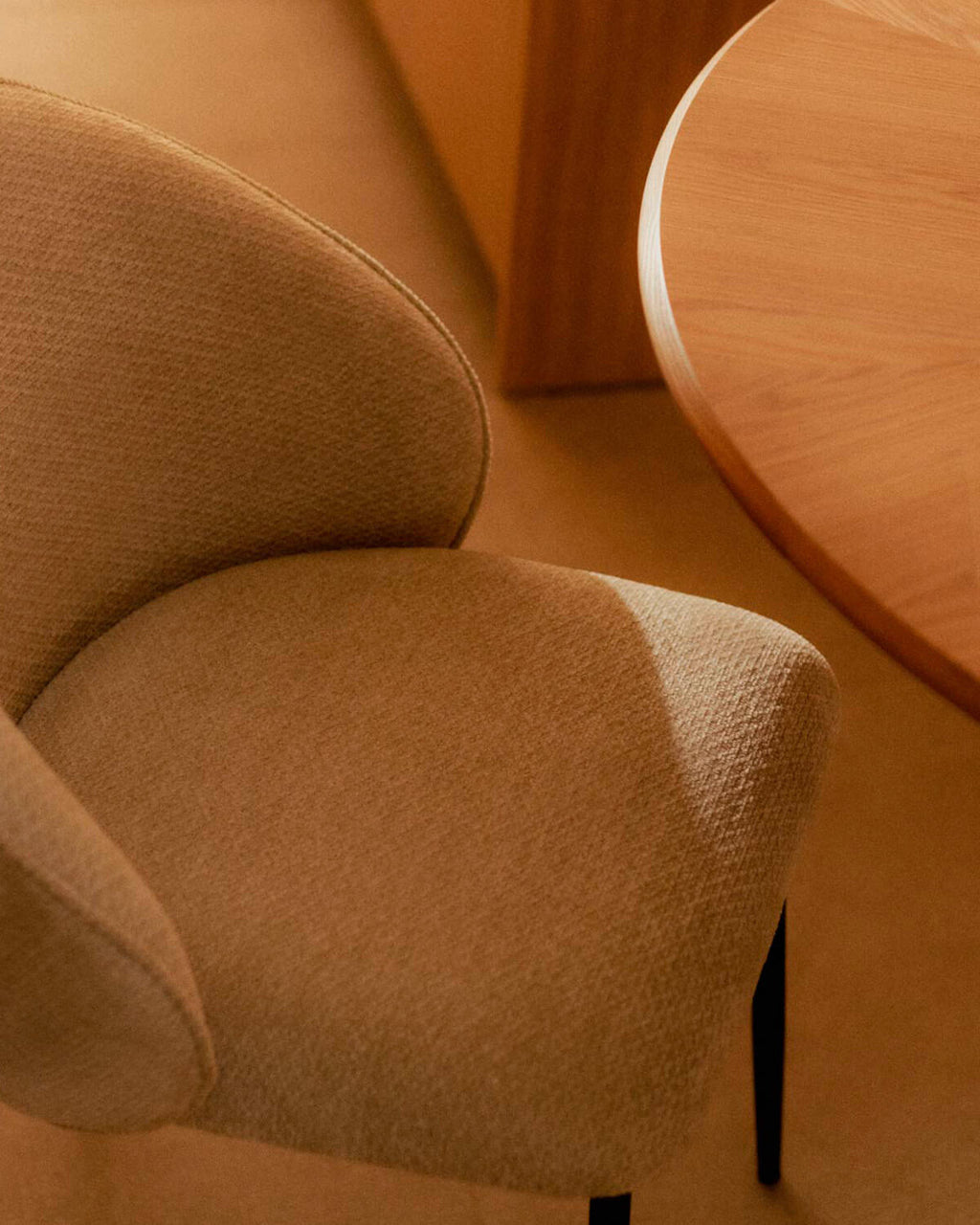 Emna fabric and metal dining chair