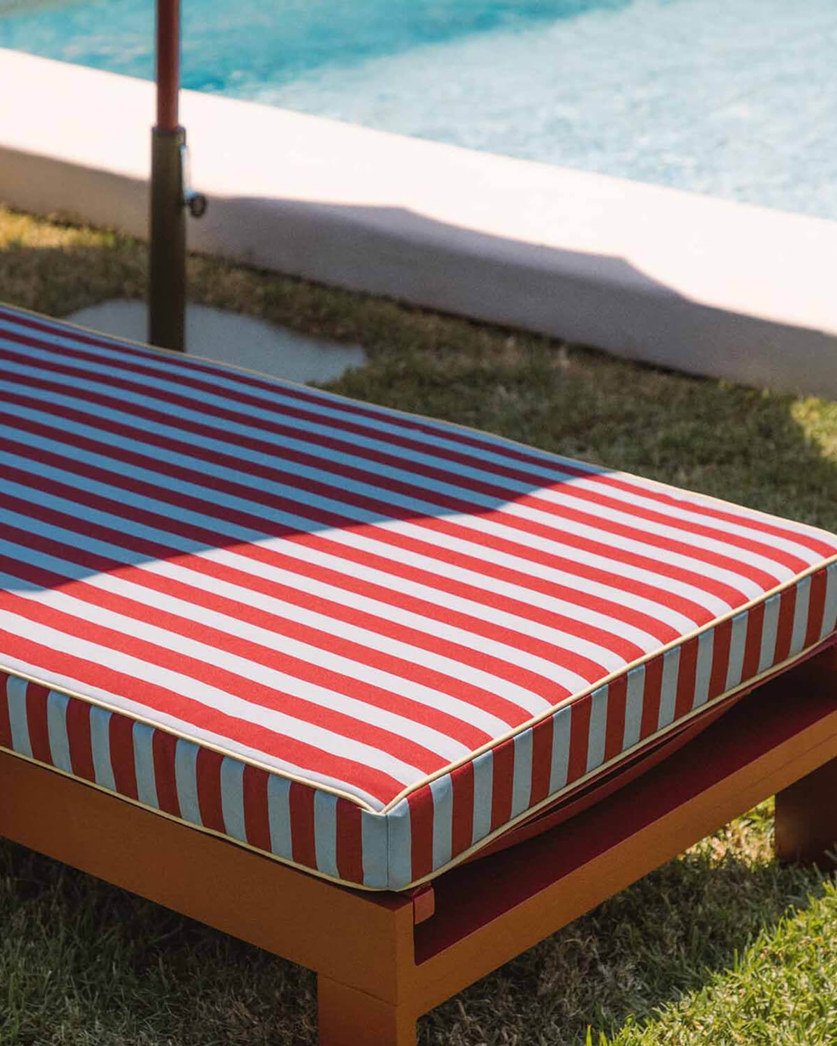 Striped cushion 70.5x200 cm in fabric for outdoor sun loungers Kreta