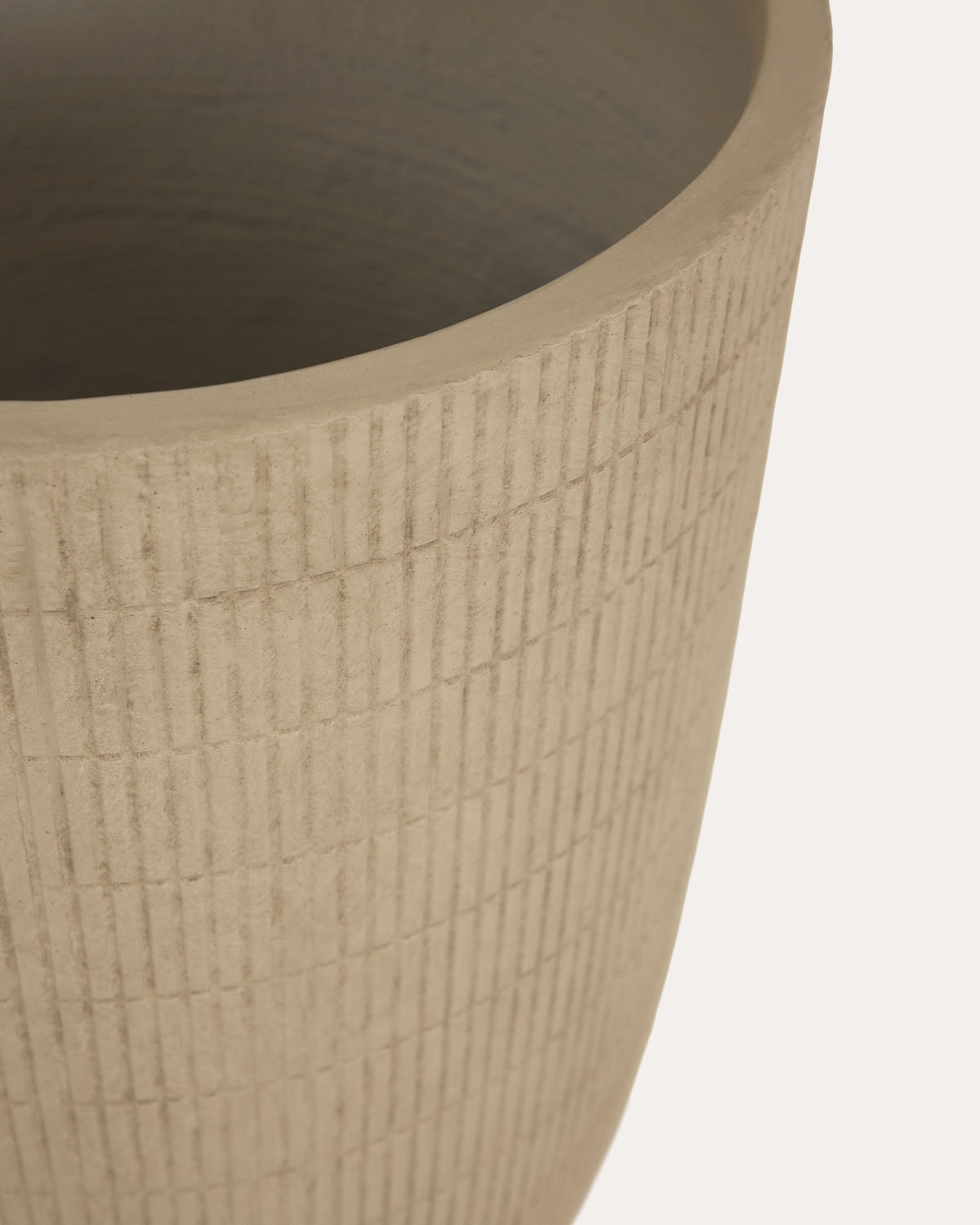 Set of 2 Potos high cement planters