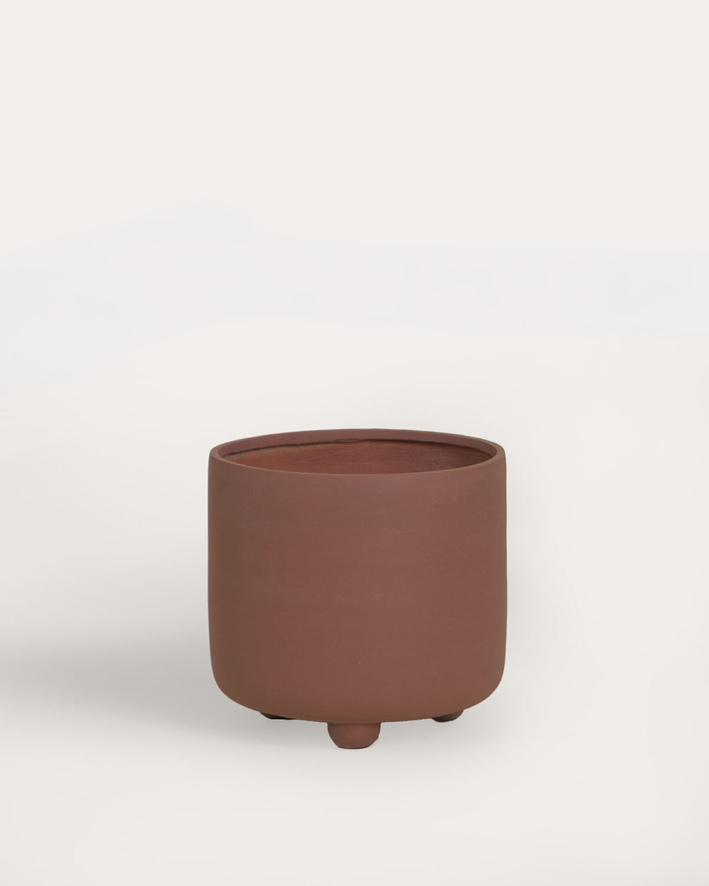 Set of 2 Petunia cement planters