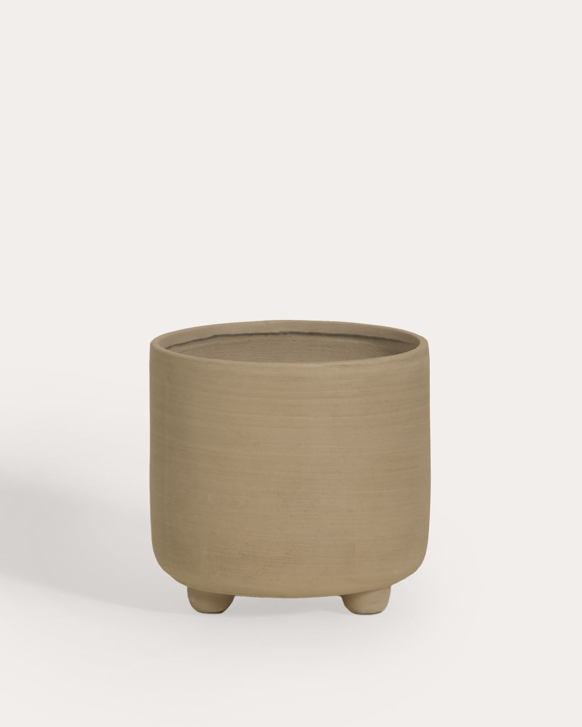 Set of 2 Petunia cement planters