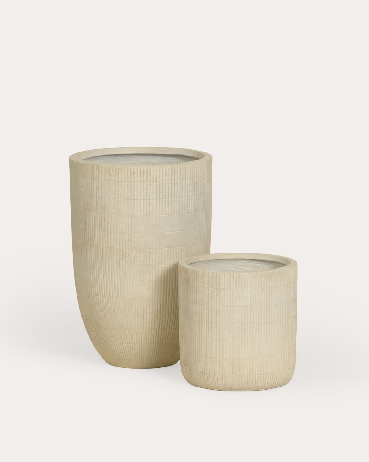Set of 2 Potos cement planters
