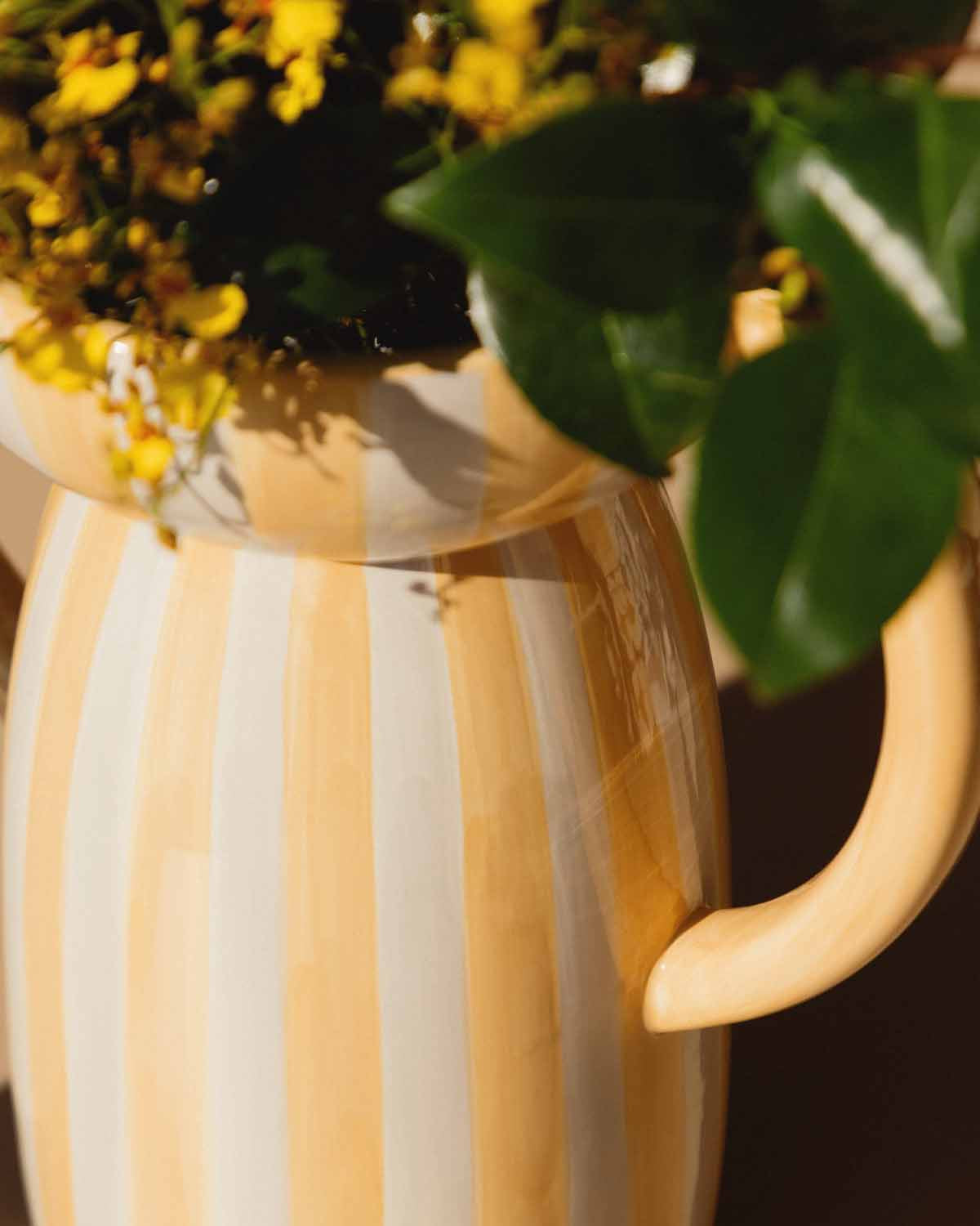 Large XL dolomite vase Litchi Lines