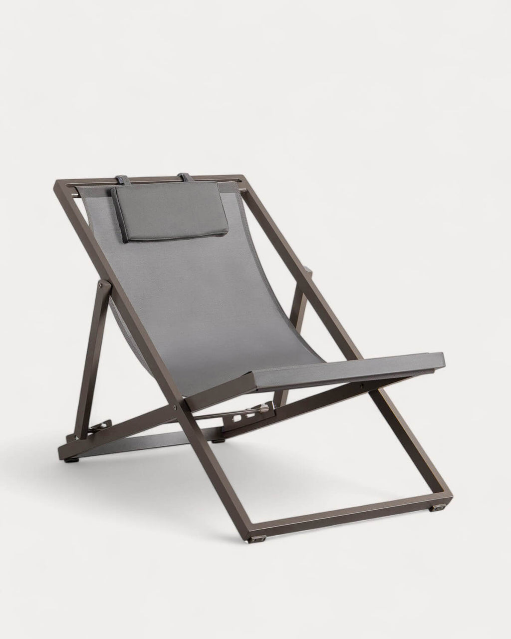 Rilas reclining aluminum lounge chair