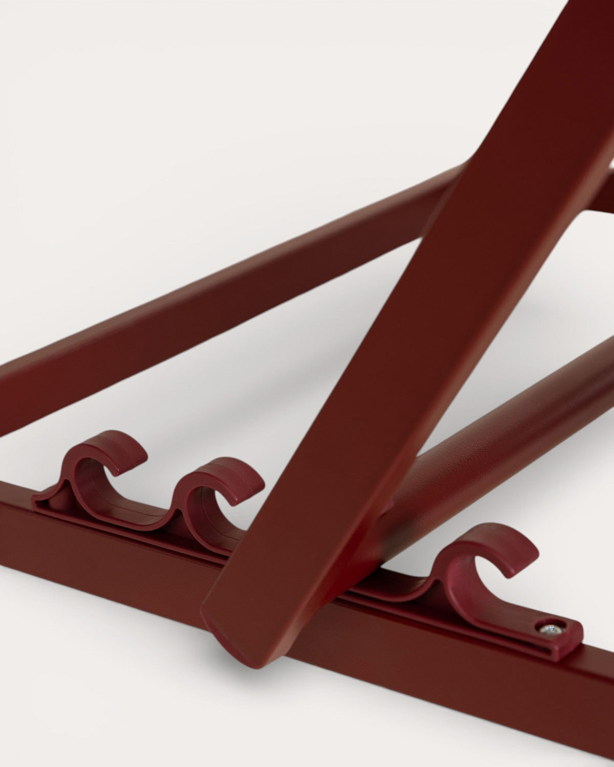 Rilas reclining aluminum lounge chair