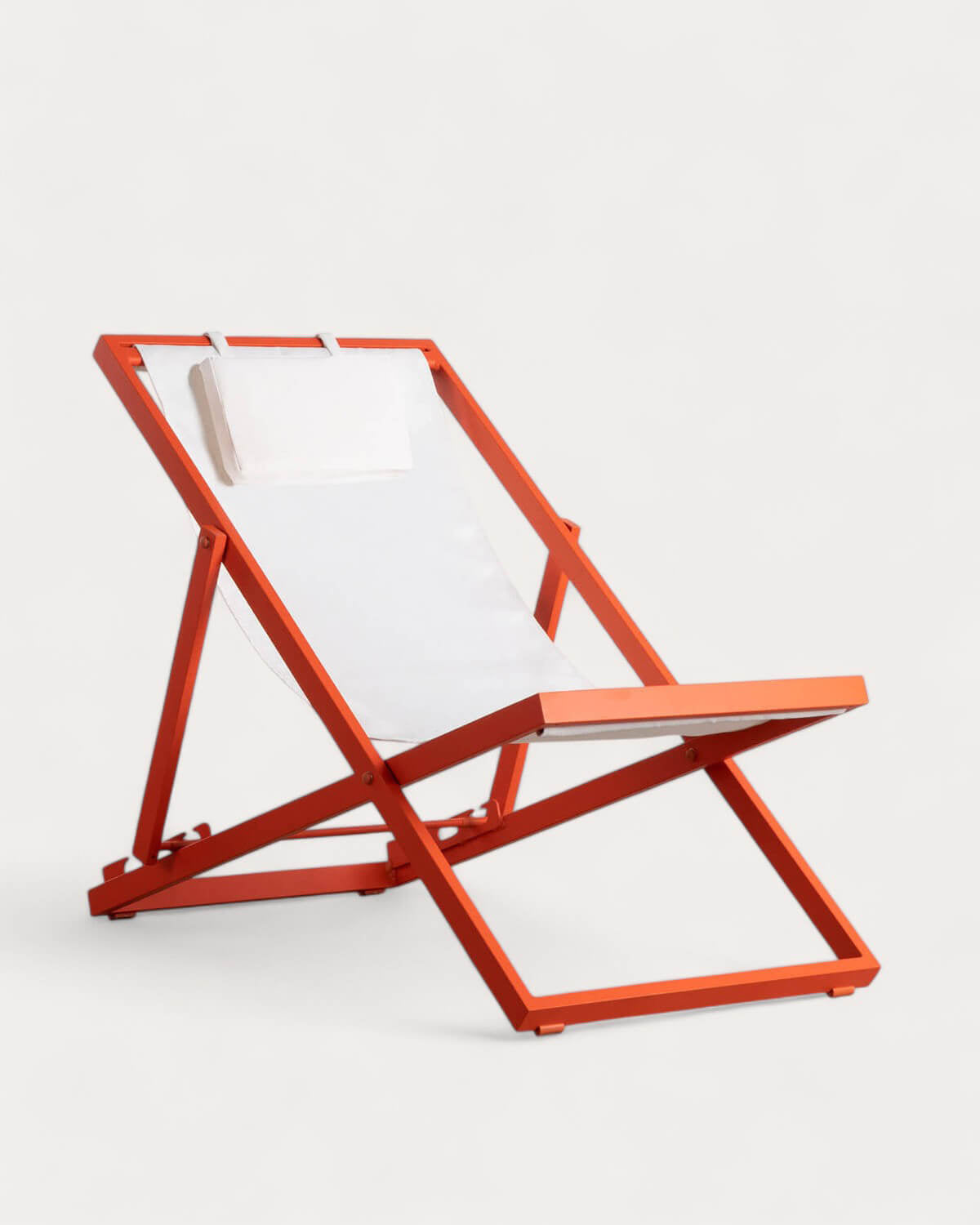 Rilas reclining aluminum lounge chair