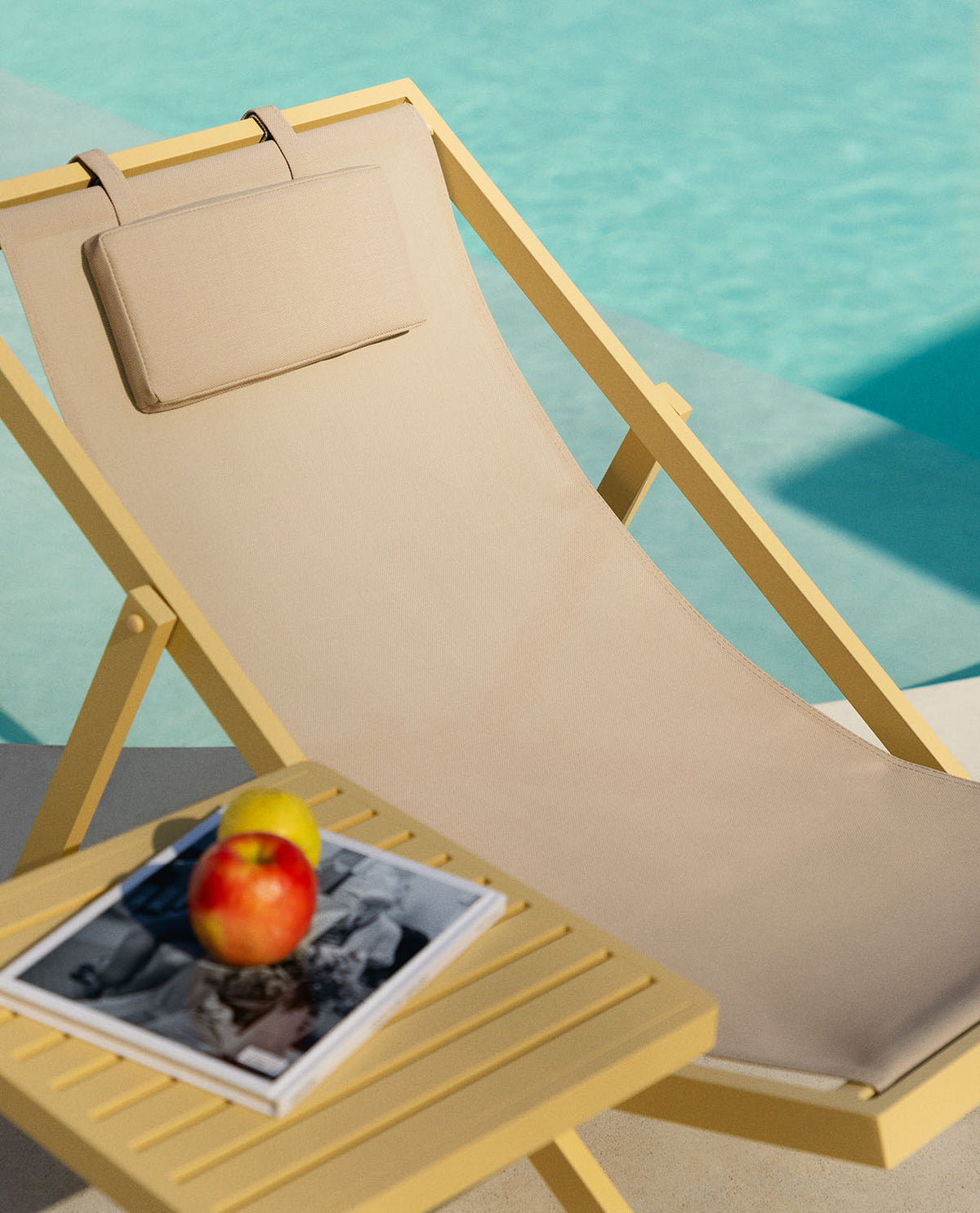 Rilas reclining aluminum lounge chair