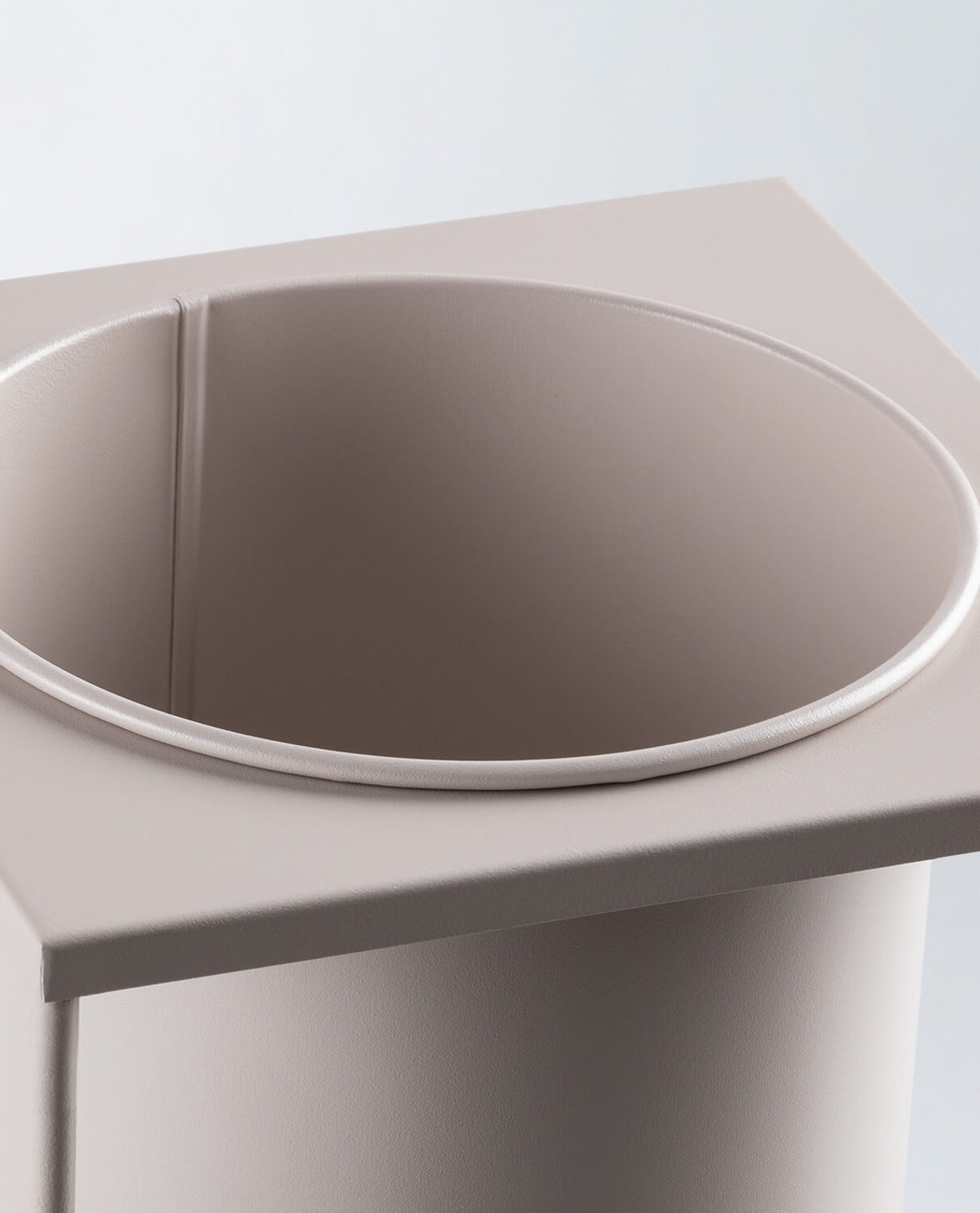 Set of 3 Cosme round metal planters