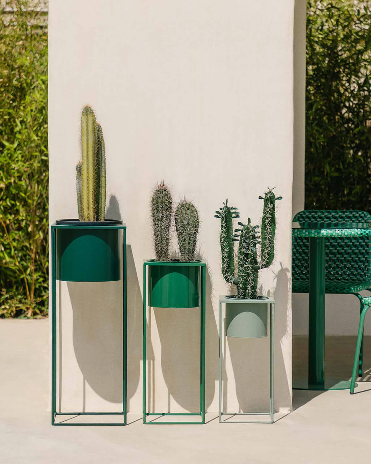 Set of 3 Cosme round metal planters