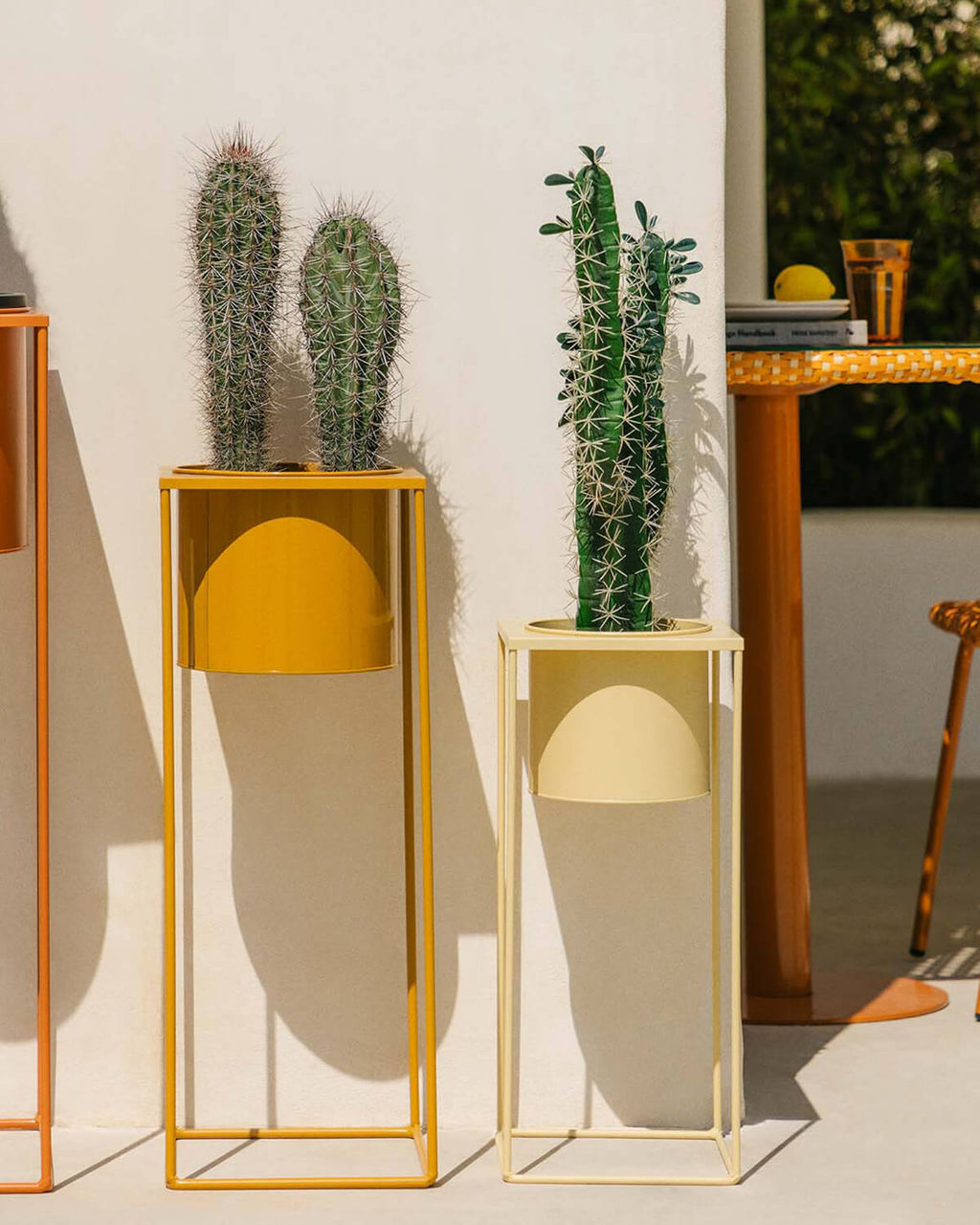 Set of 3 Cosme round metal planters