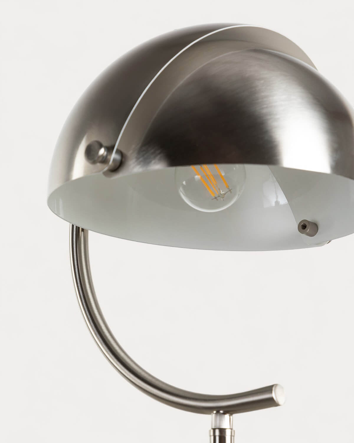Amun metal floor lamp