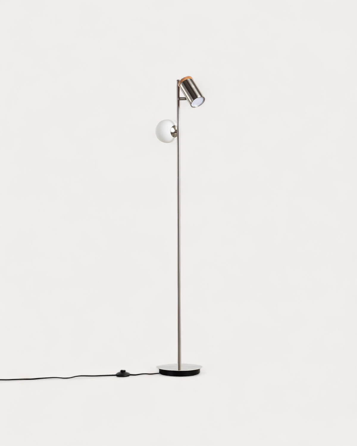 Caira metal floor lamp