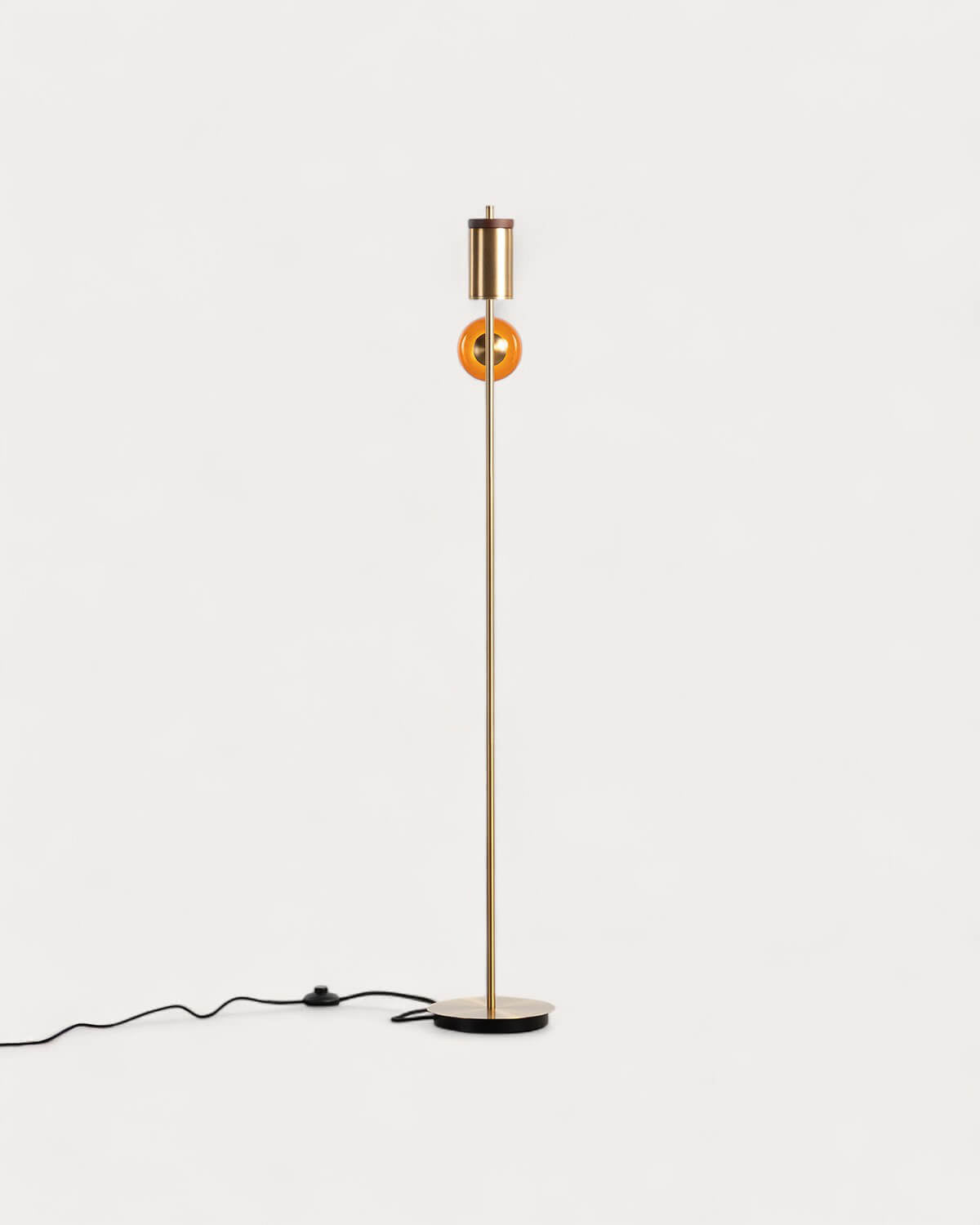 Caira metal floor lamp