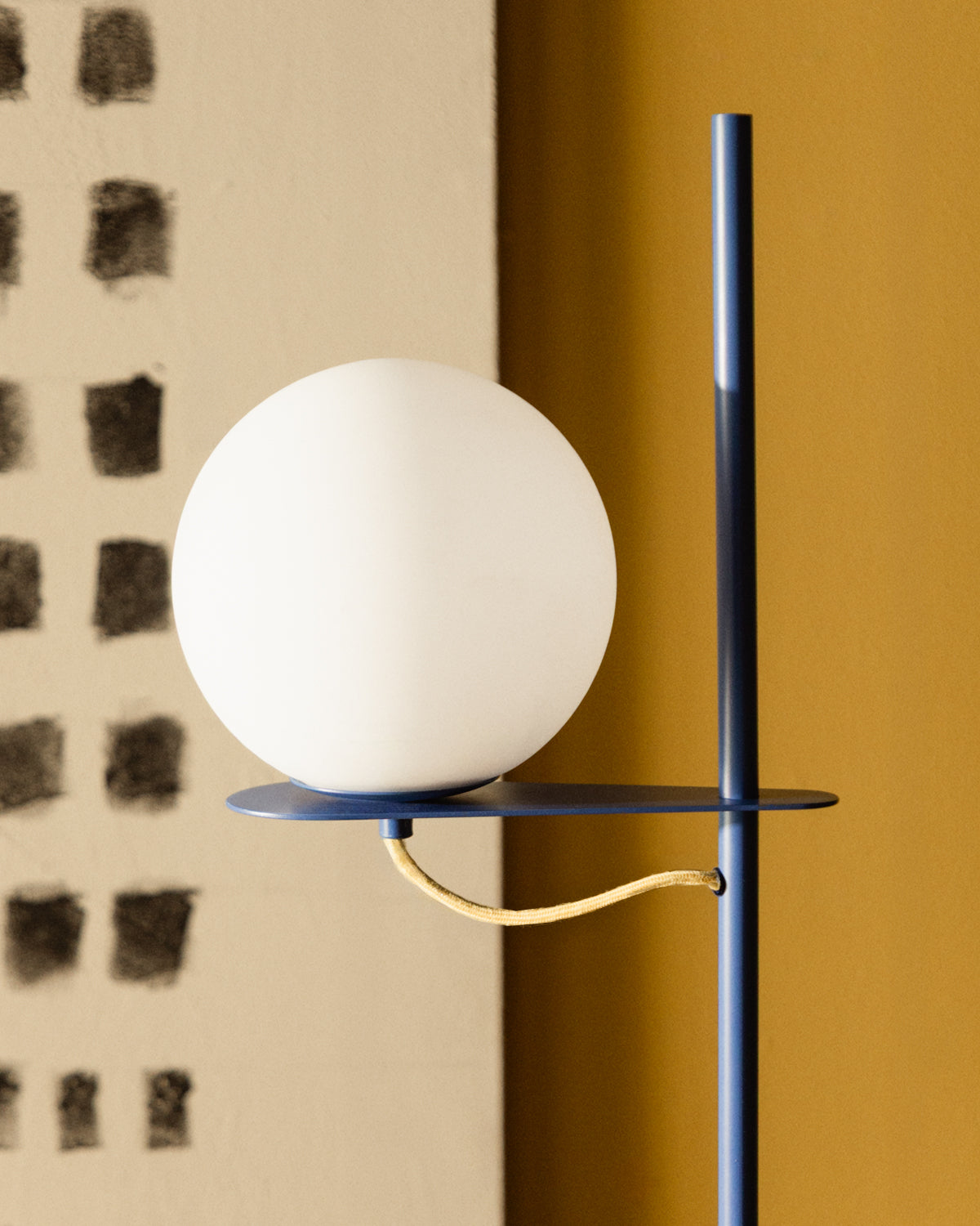 Kabil metal floor lamp