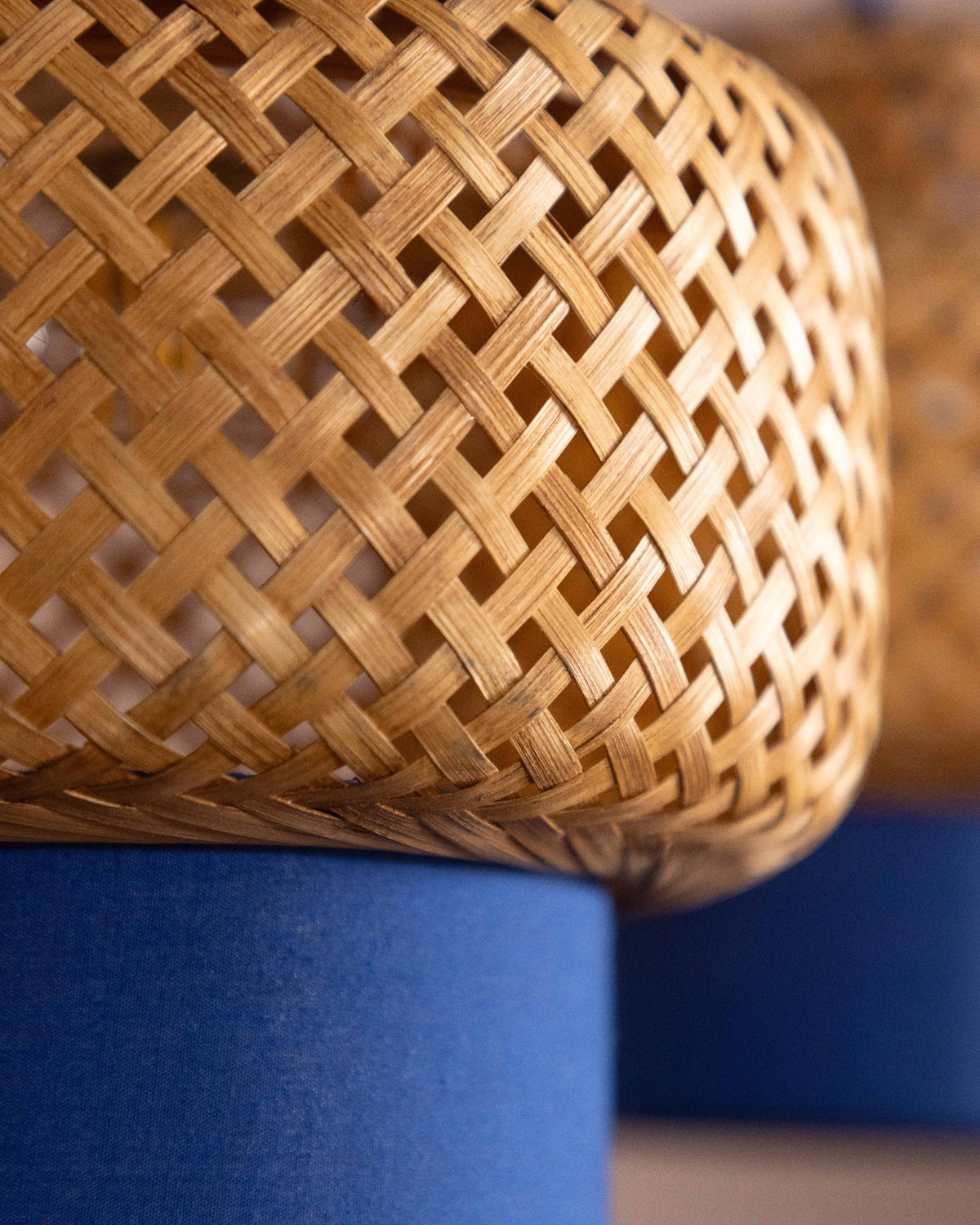 Mirenis bamboo and metal pendant light