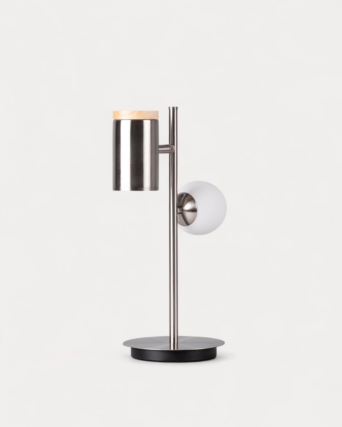 Caira metal table lamp