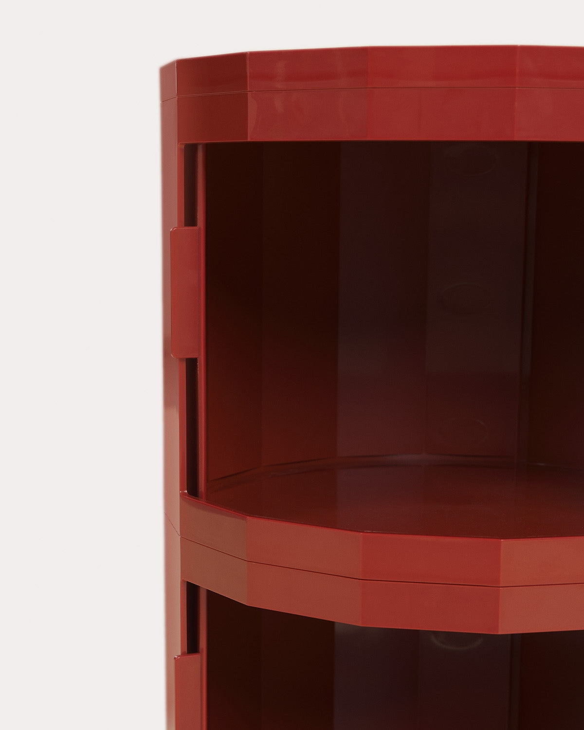 Round side table Ø37 cm with storage in ABS Madikke