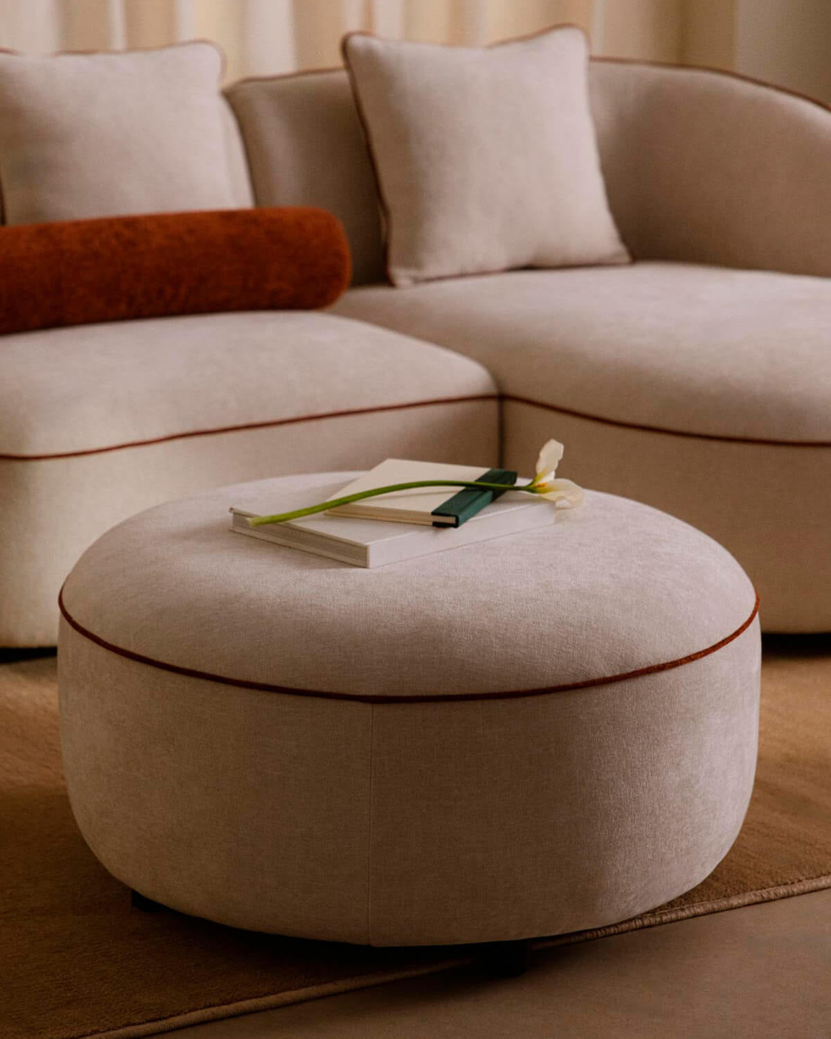Round fabric pouf module for Ilham sofa