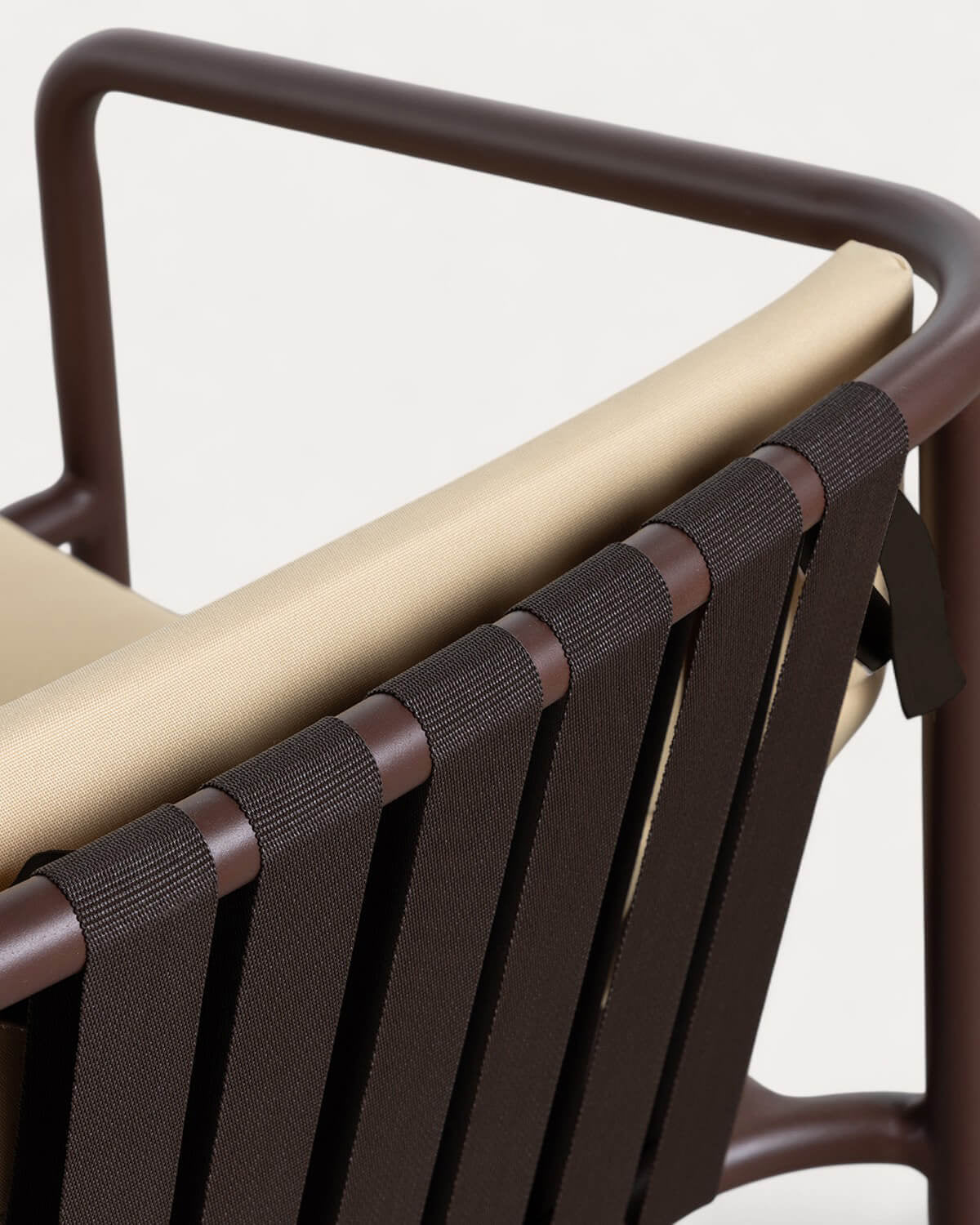 Pack 2 outdoor chairs with aluminum armrests and Vinke fabric